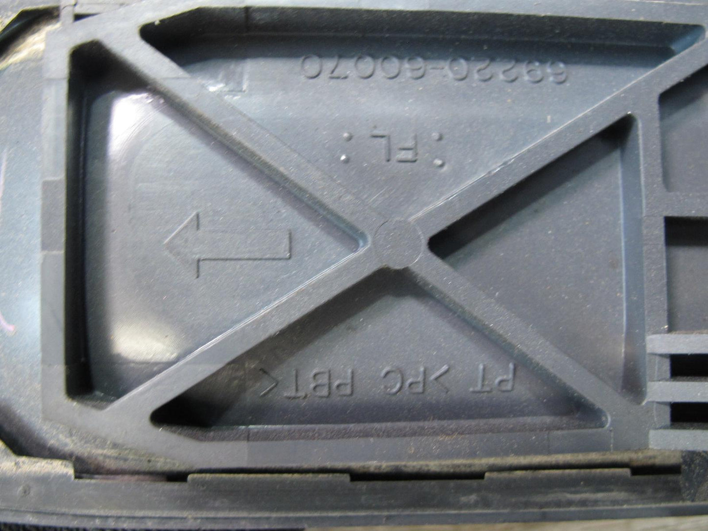 2003-2007 Lexus UZJ100L LX470 Front & Rear Left & Right Exterior Door Handle Set