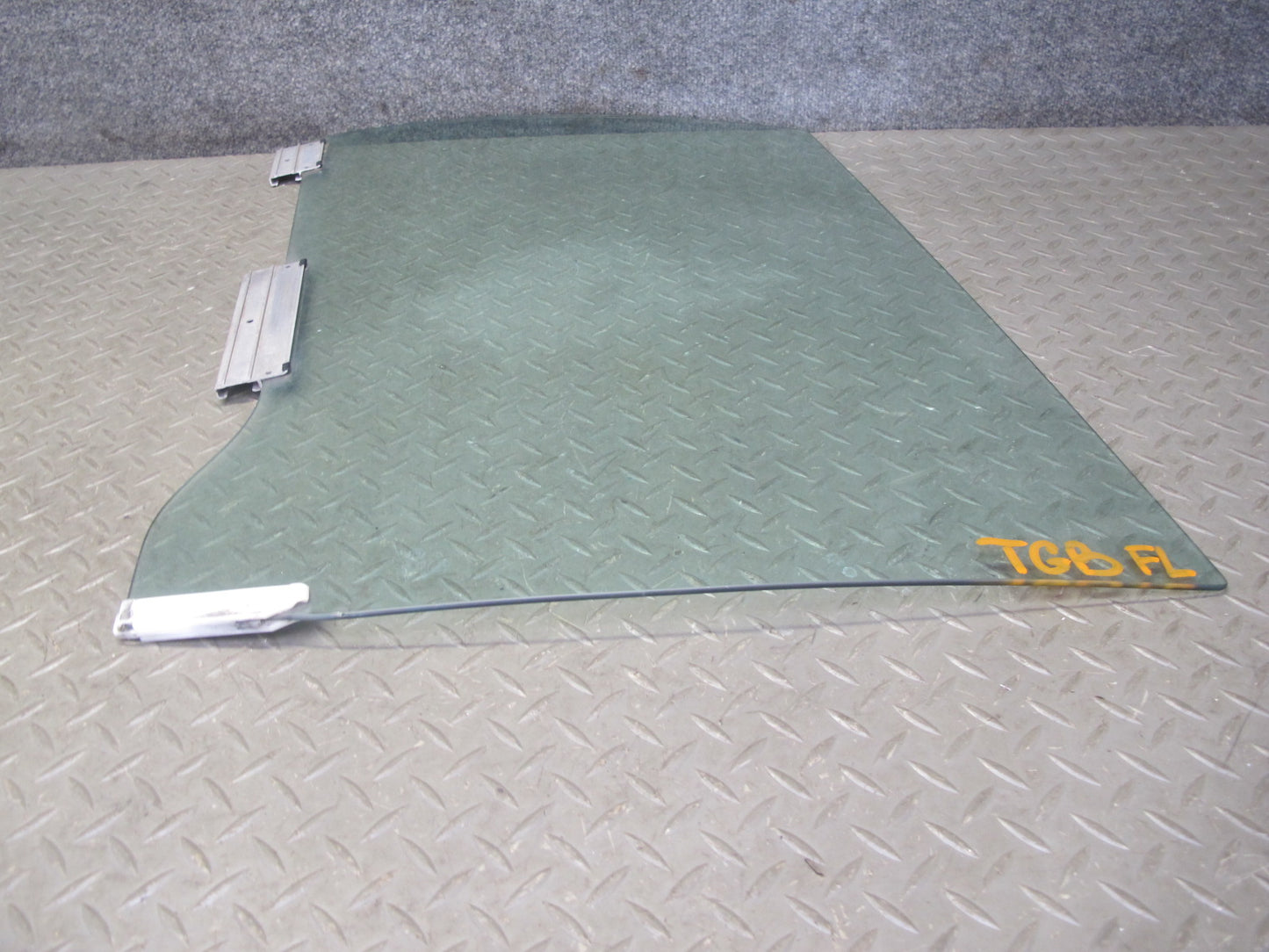 87-91 BMW E30 3-SERIES Convertible Front Left Driver Door Glass Window OEM