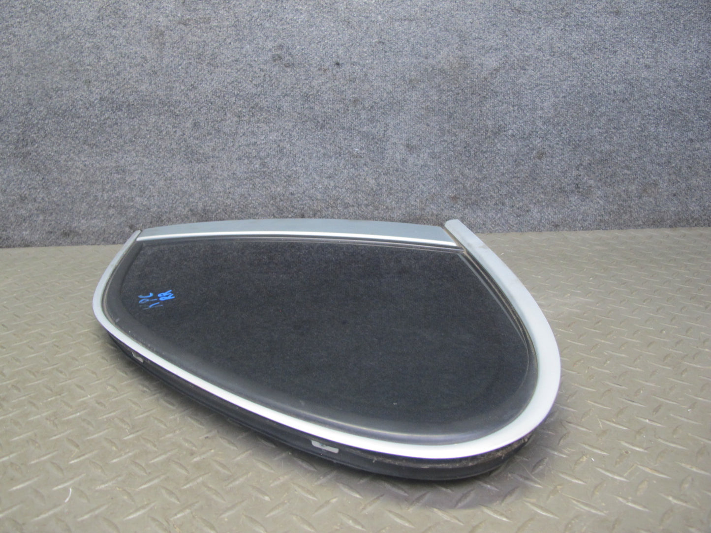 2003-2010 Porsche Cayenne 955 Rear Right Quarter Glass Window 7L5845298
