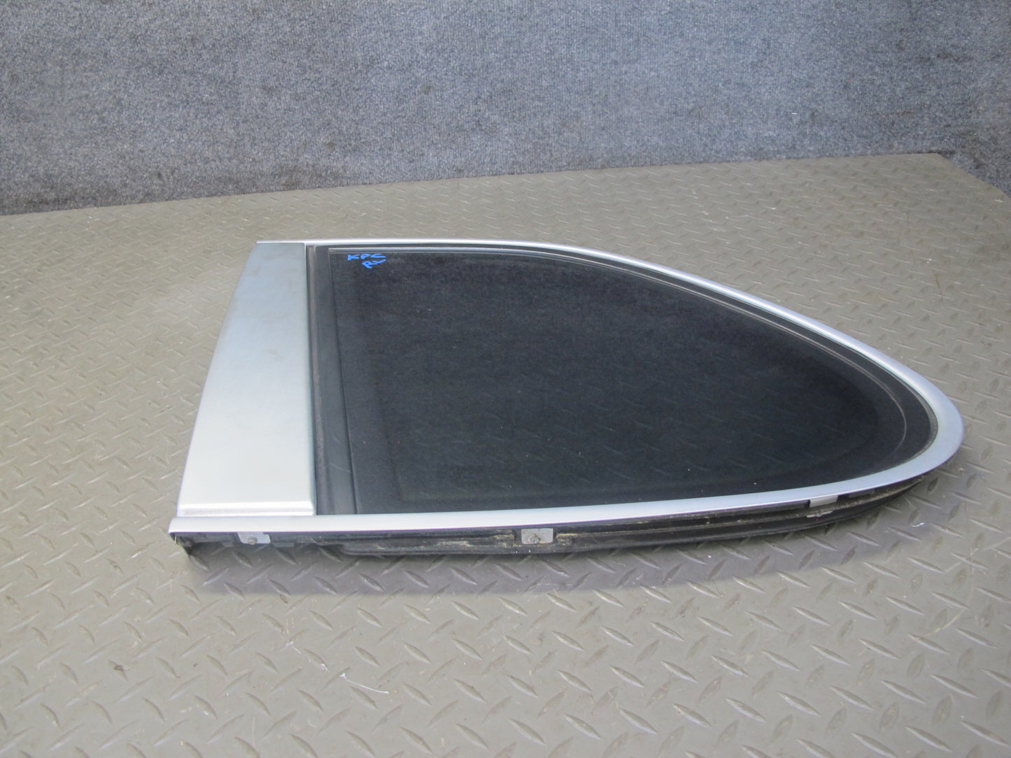 2003-2010 Porsche Cayenne 955 Rear Left Quarter Glass Window 7L5845297
