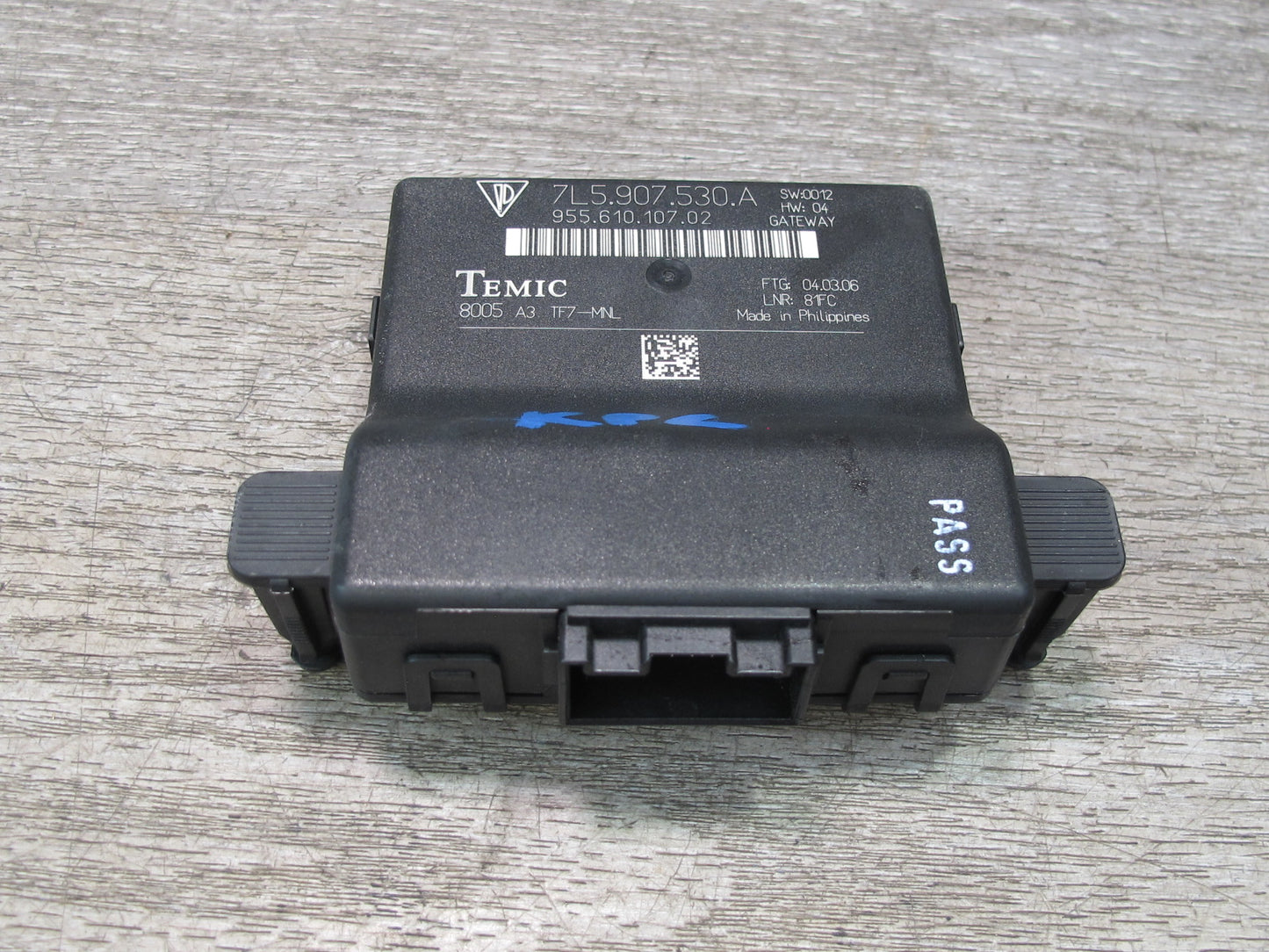 2003-2010 Porsche Cayenne 955 Gateway Computer Control Module 7L5907530A