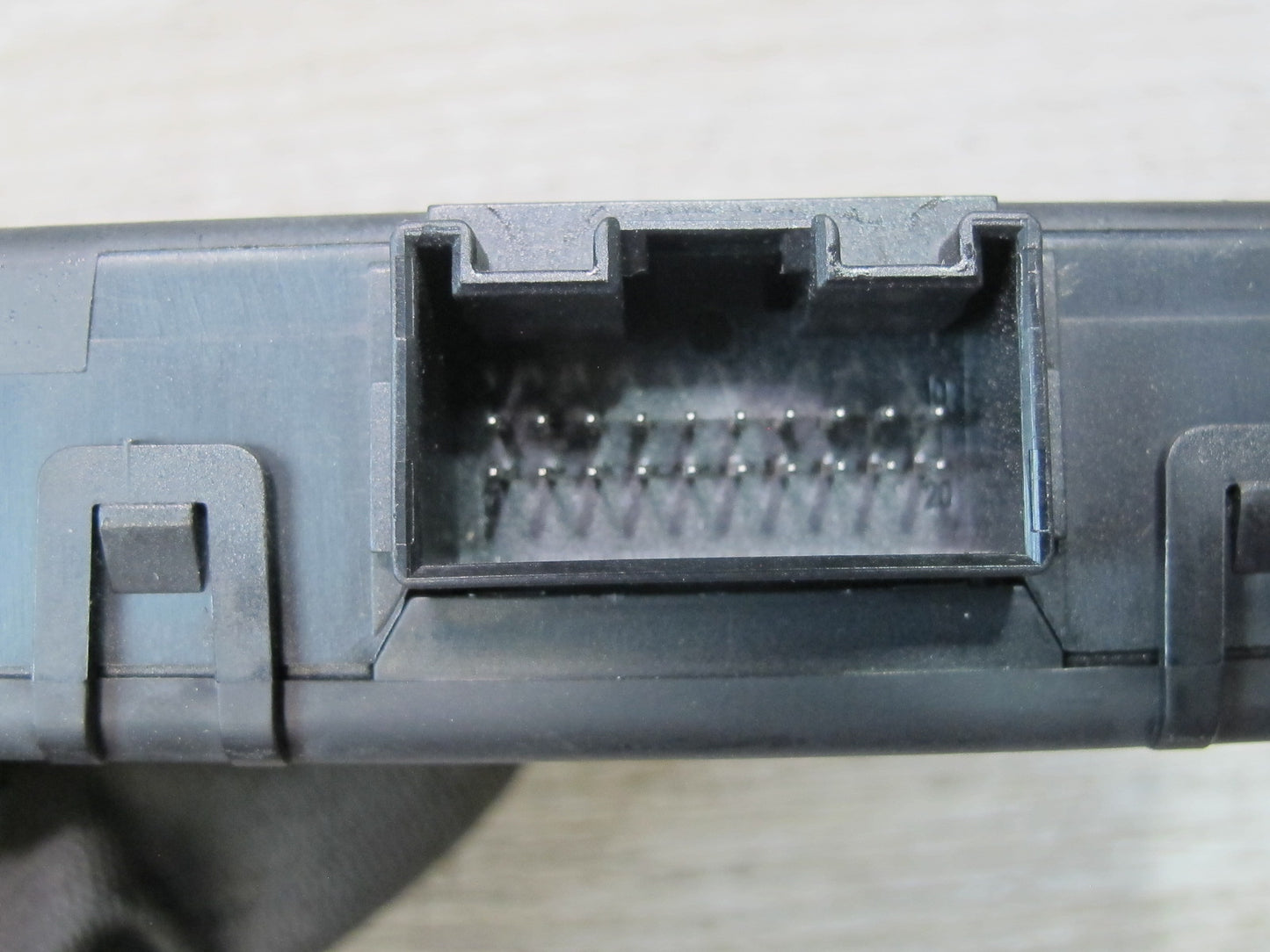 2003-2010 Porsche Cayenne 955 Gateway Computer Control Module 7L5907530A