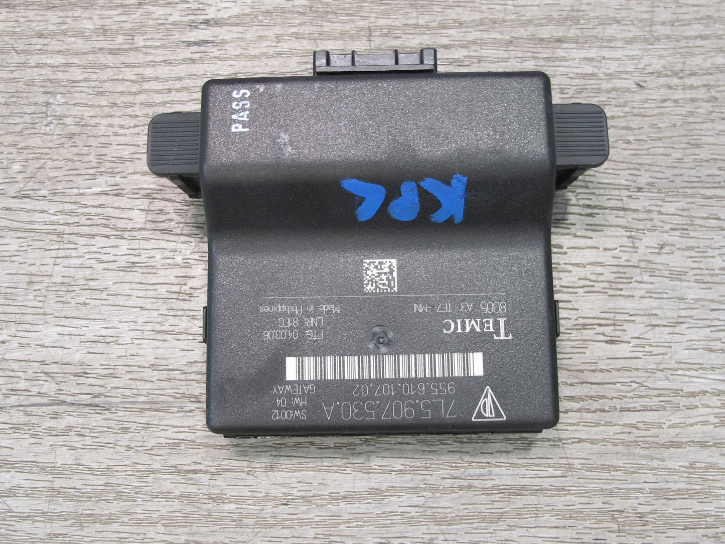 2003-2010 Porsche Cayenne 955 Gateway Computer Control Module 7L5907530A