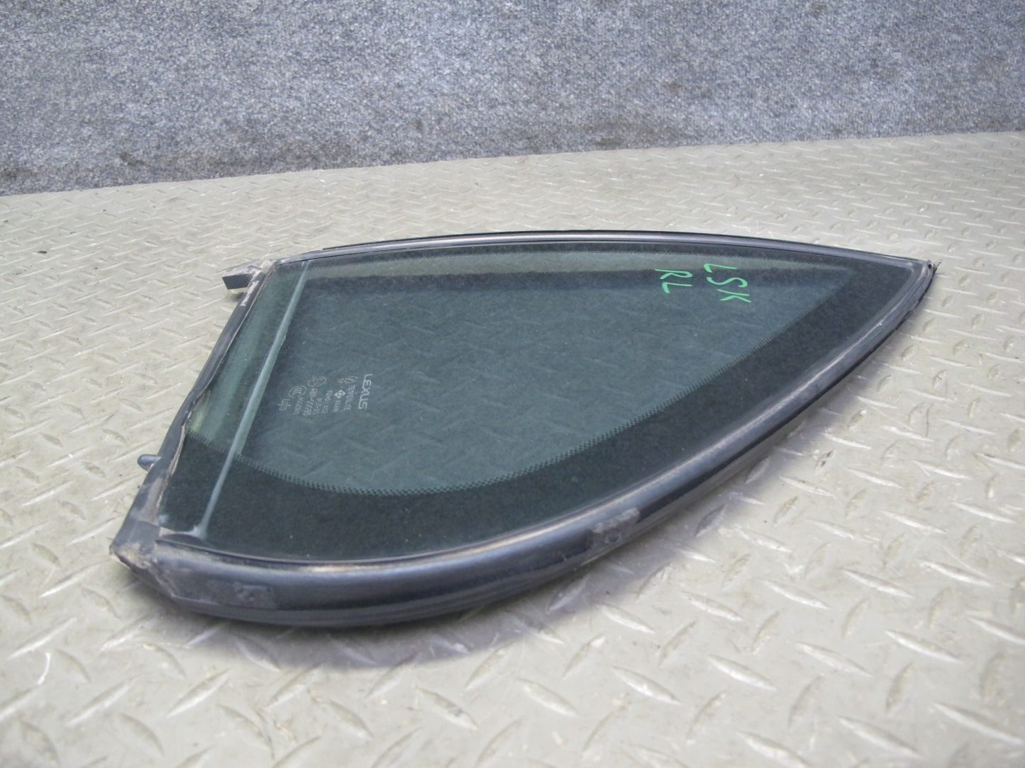 01-06 Lexus UCF30L LS430 Rear Left Door Fixed Glass Window OEM