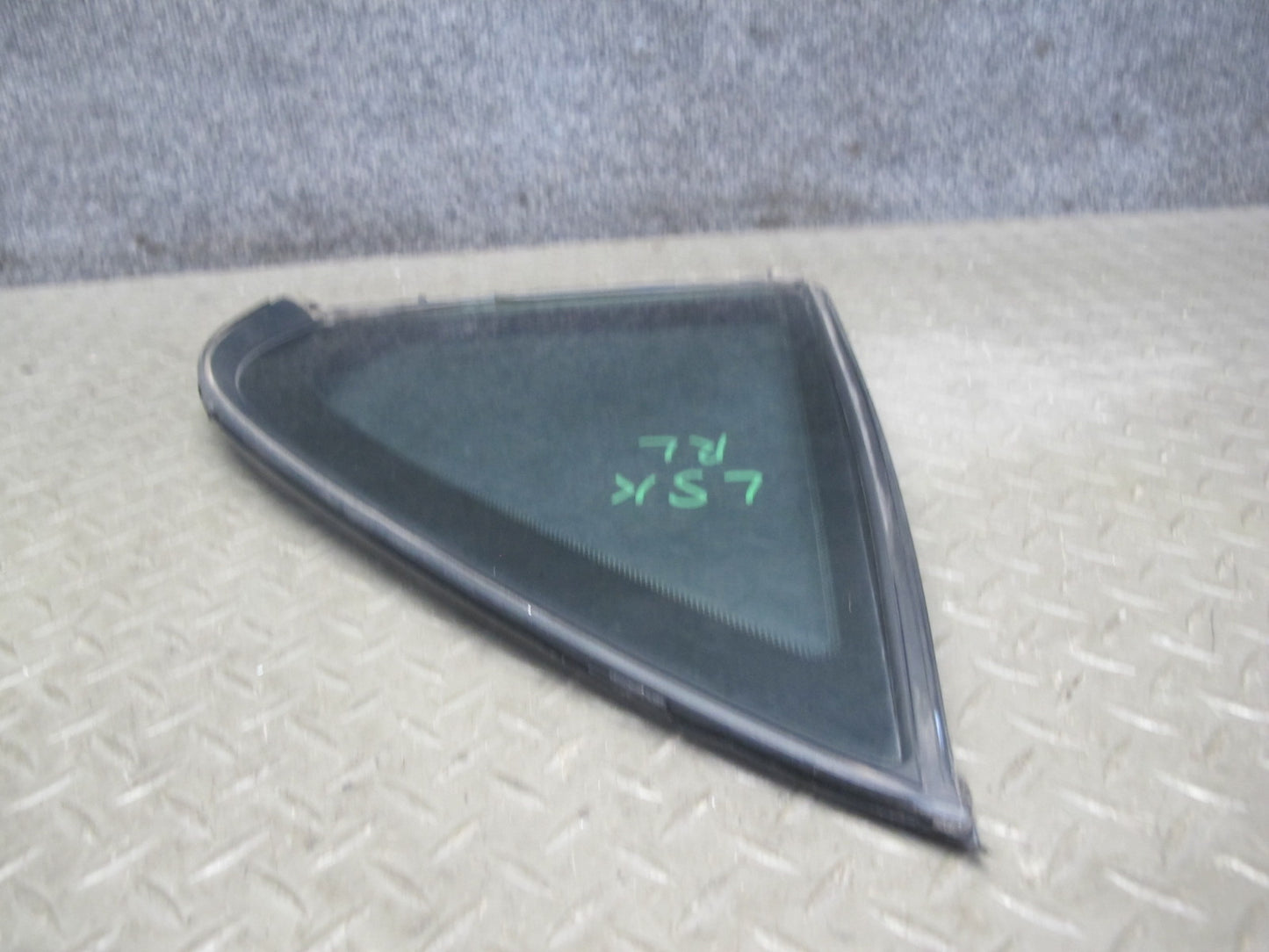 01-06 Lexus UCF30L LS430 Rear Left Door Fixed Glass Window OEM