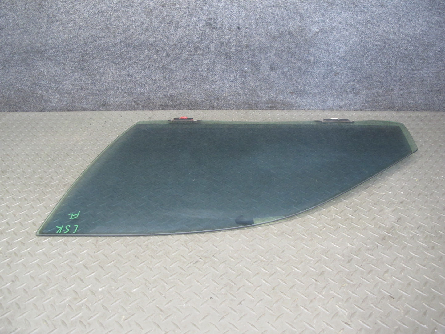 01-06 Lexus UCF30L LS430 Front Left Driver Door Glass Window OEM