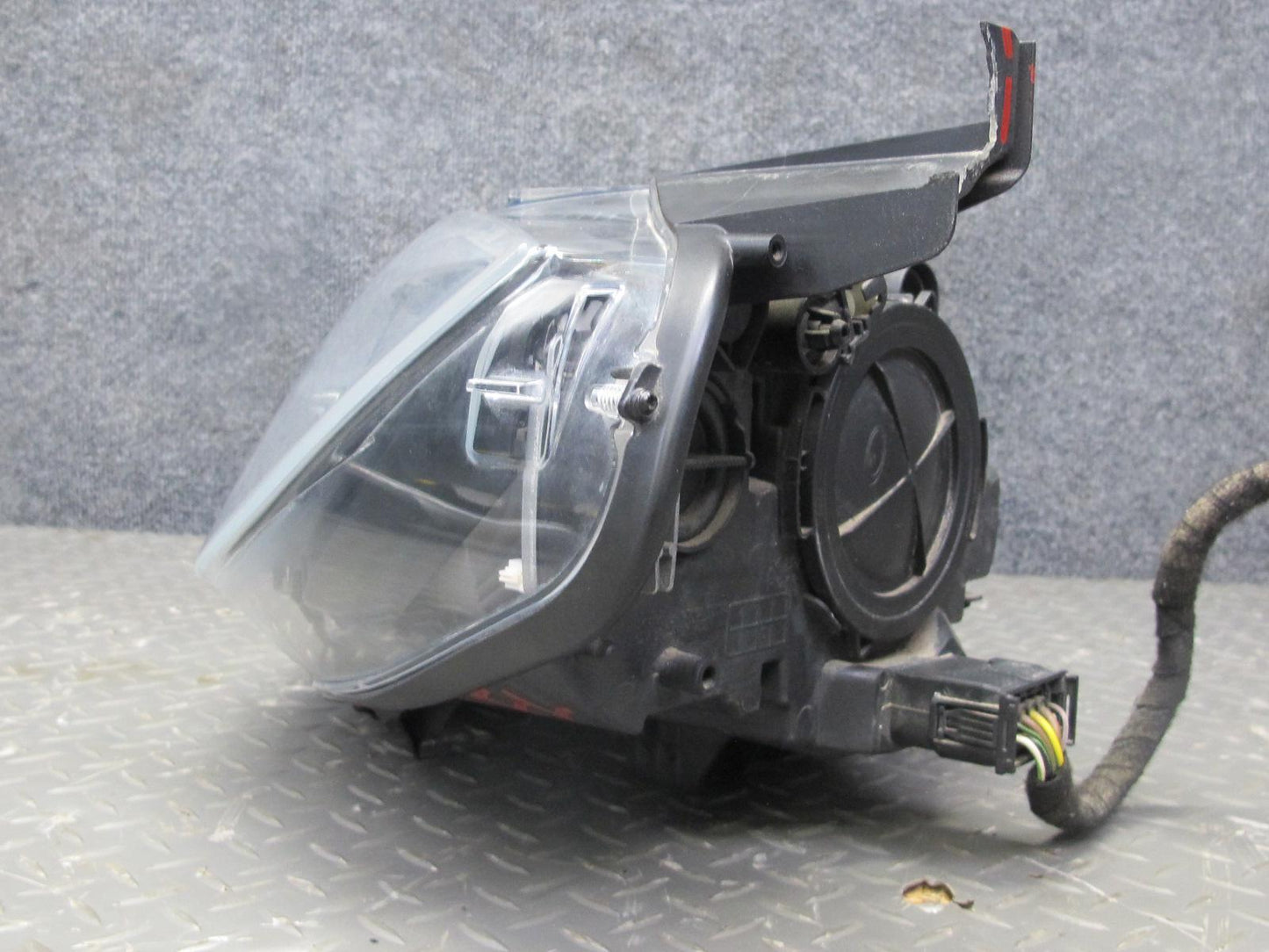 2012-2013 BMW E70 E71 X5M X6M Front Left Adaptive LED Headlight Lamp