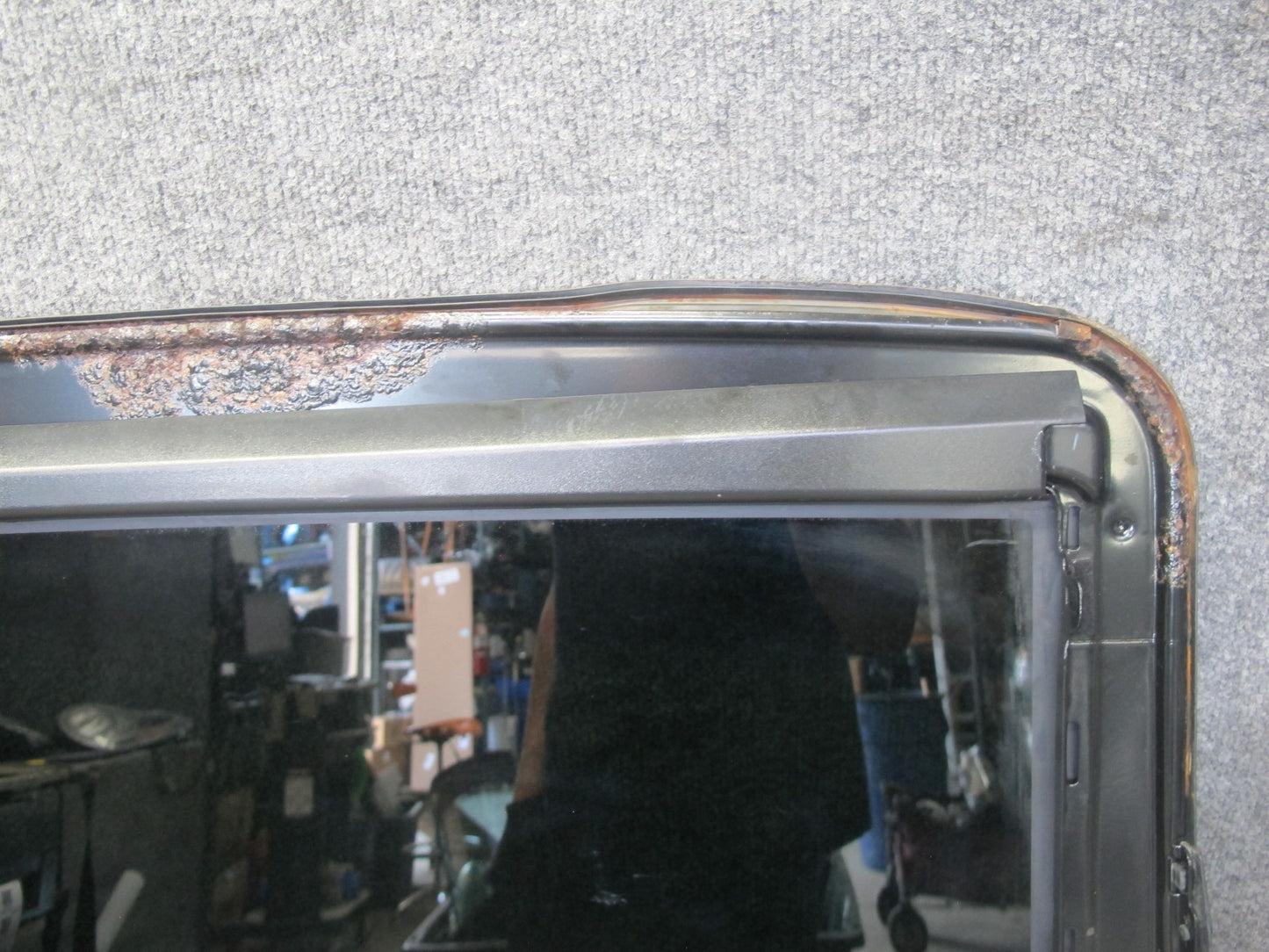 01-06 Lexus UCF30L LS430 Sunroof Moonroof Glass Window Panel OEM