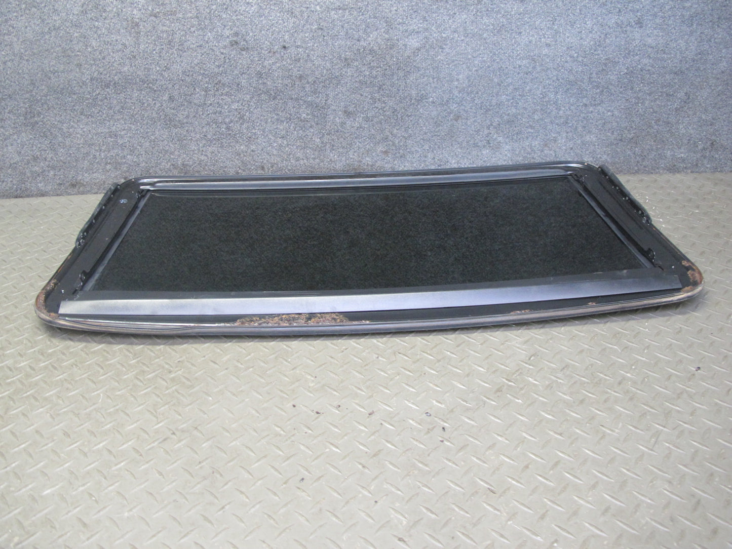 01-06 Lexus UCF30L LS430 Sunroof Moonroof Glass Window Panel OEM