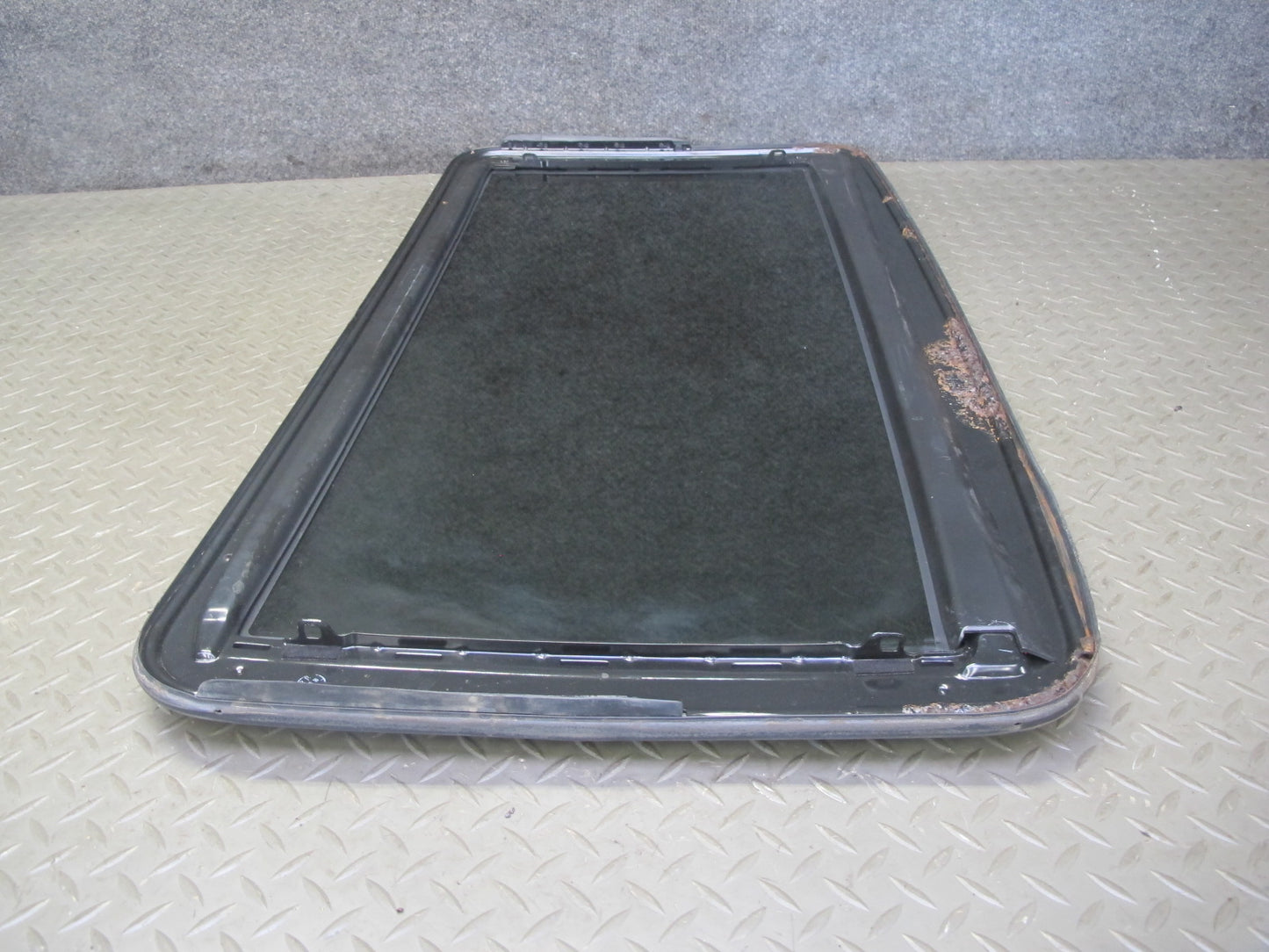 01-06 Lexus UCF30L LS430 Sunroof Moonroof Glass Window Panel OEM