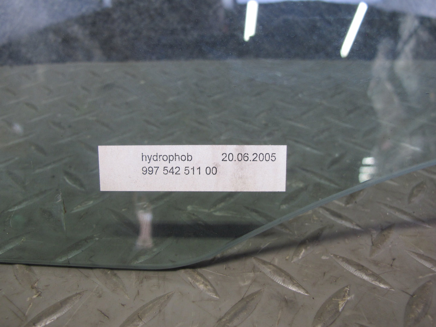 2005-2012 Porsche 911 997 Coupe Left Door Glass Window 99754251100