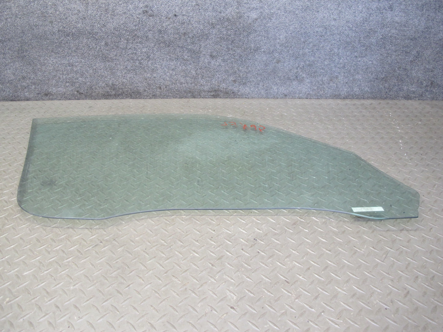 2005-2012 Porsche 911 997 Coupe Left Door Glass Window 99754251100