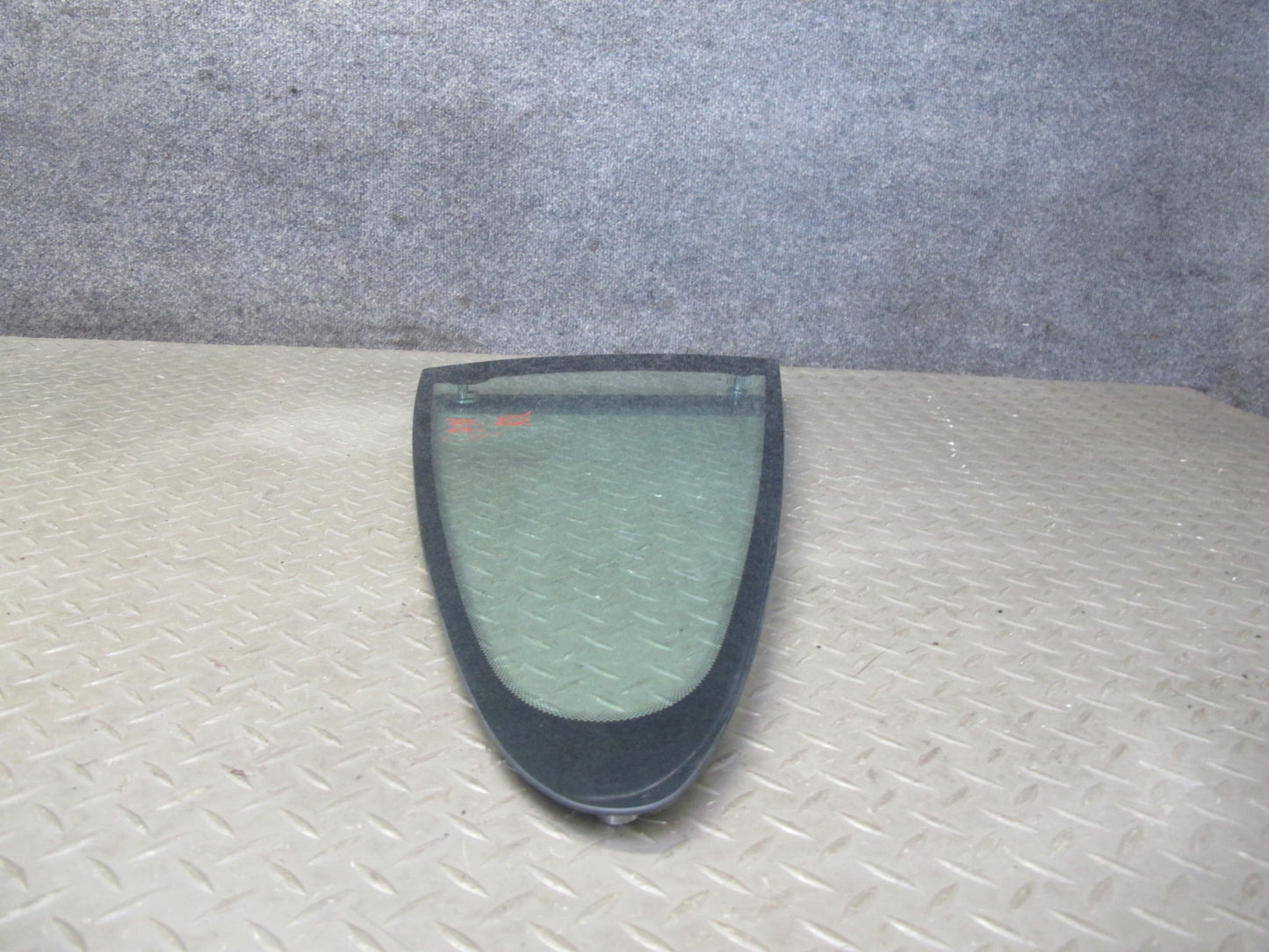 2005-2012 Porsche 911 997 Coupe Rear Right Quarter Glass Window