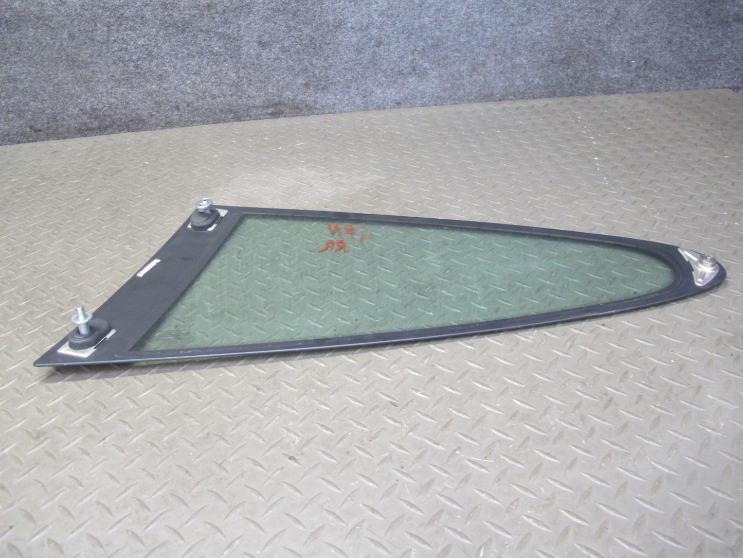 2005-2012 Porsche 911 997 Coupe Rear Right Quarter Glass Window