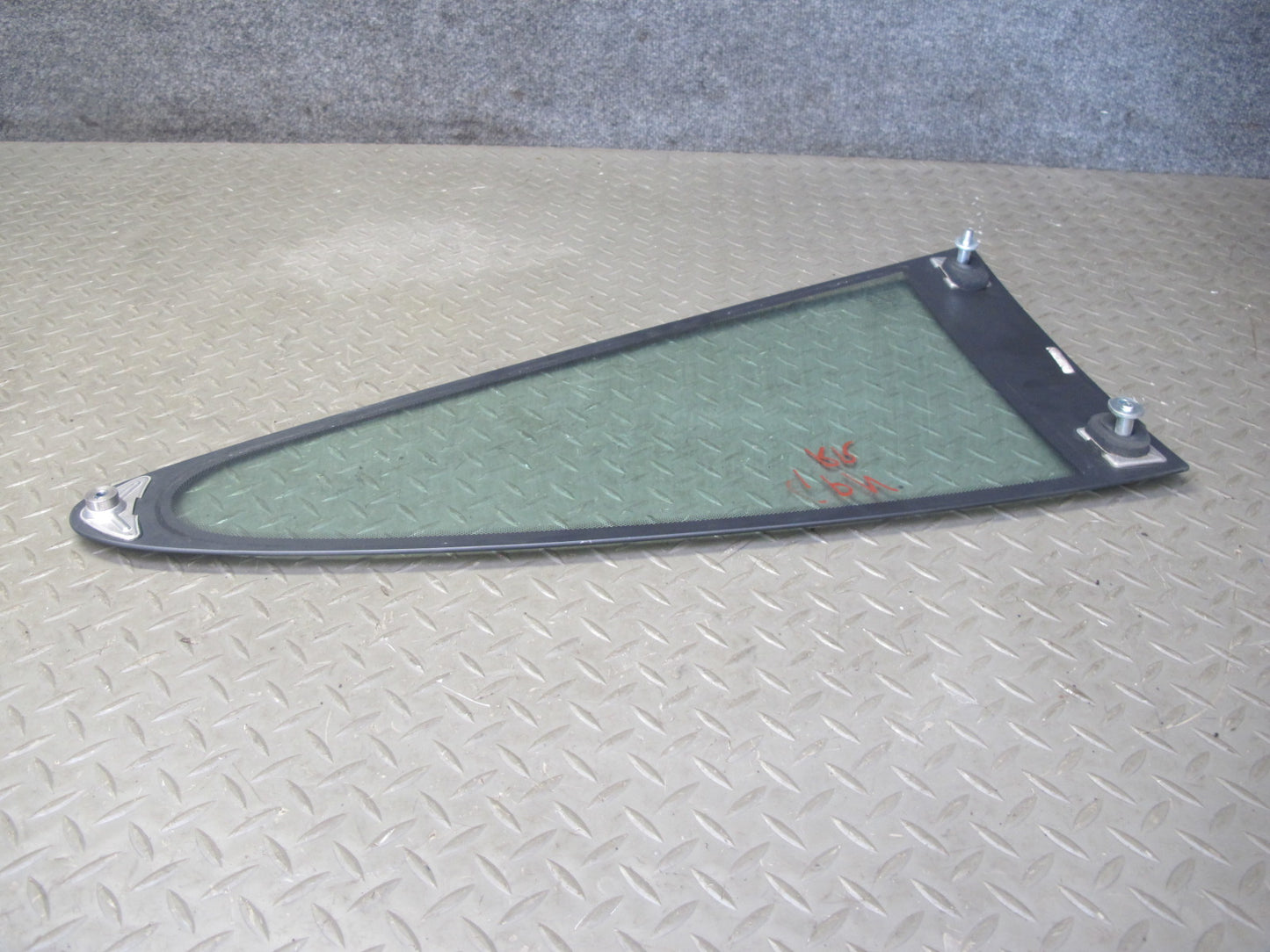 2005-2012 Porsche 911 997 Coupe Rear Right Quarter Glass Window