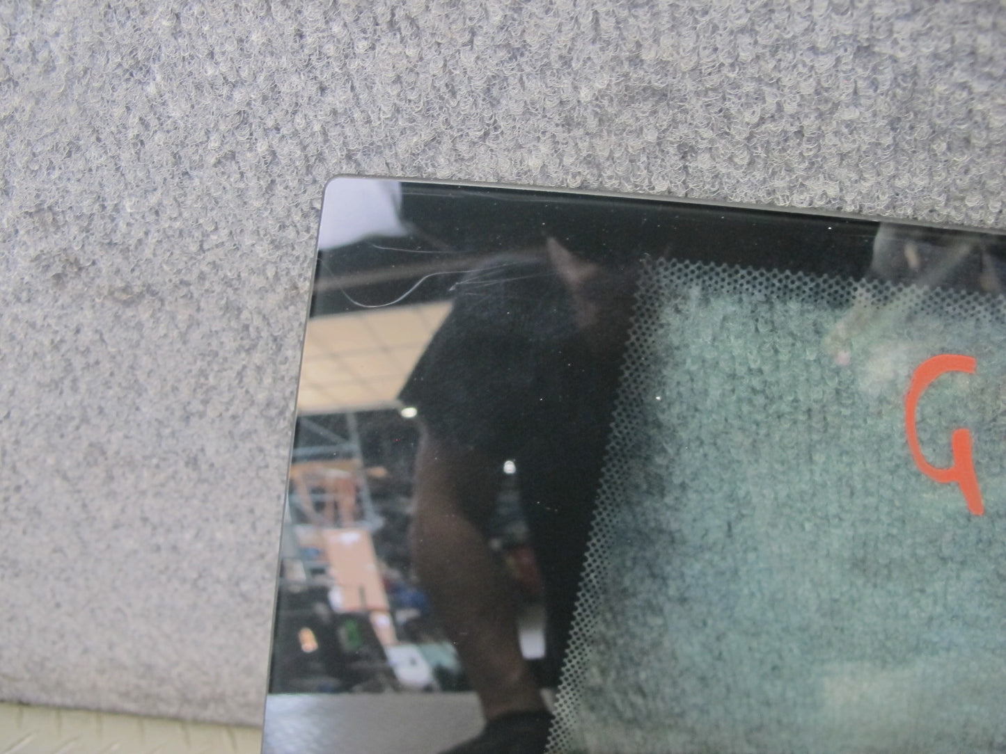 2005-2012 Porsche 911 997 Coupe Rear Left Quarter Glass Window