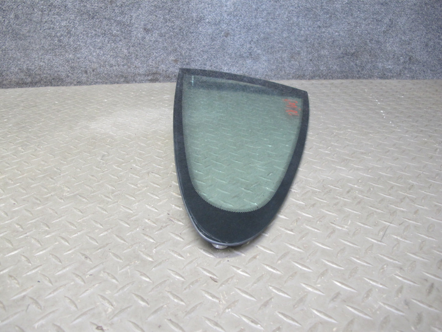 2005-2012 Porsche 911 997 Coupe Rear Left Quarter Glass Window
