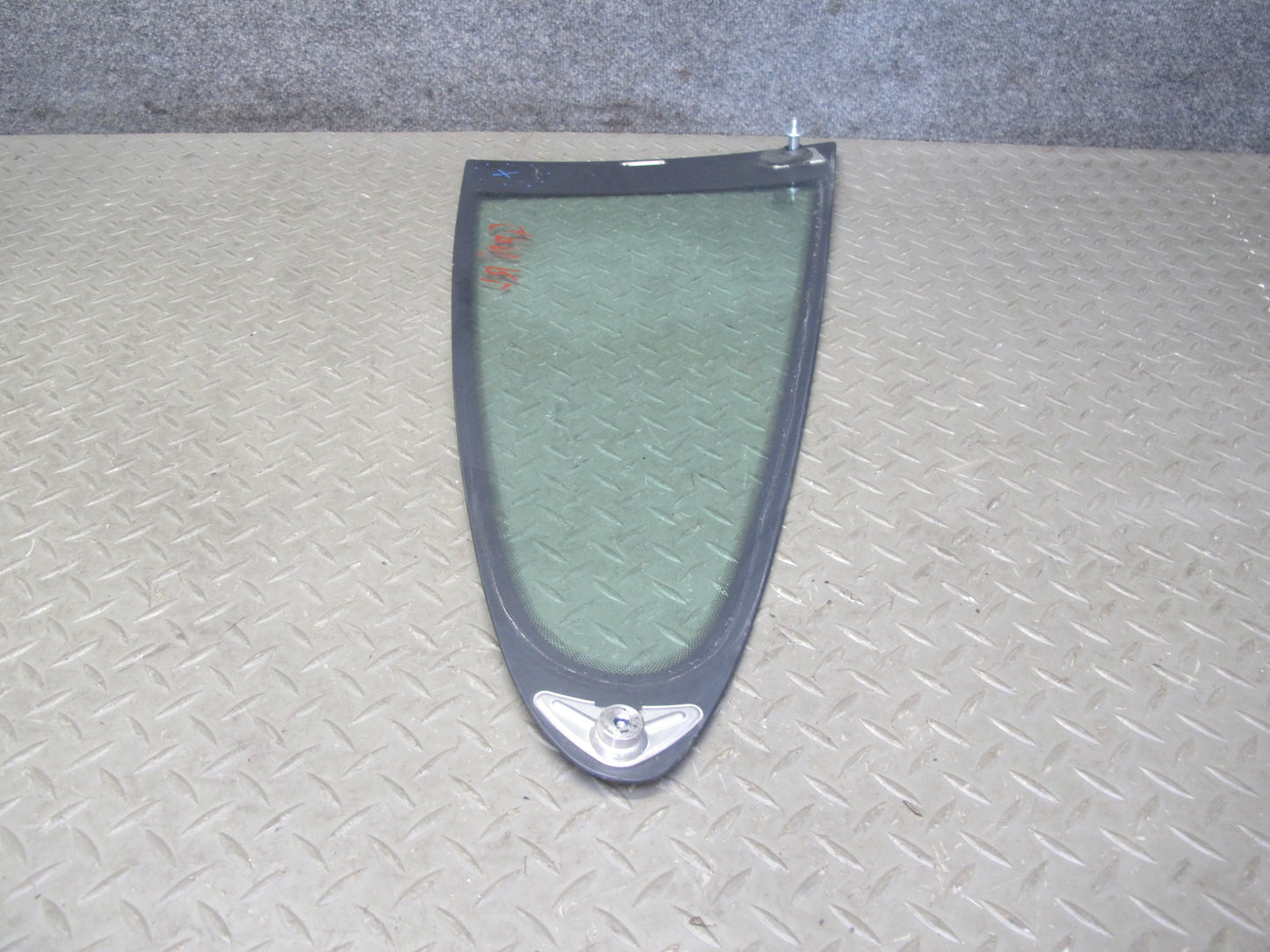 2005-2012 Porsche 911 997 Coupe Rear Left Quarter Glass Window