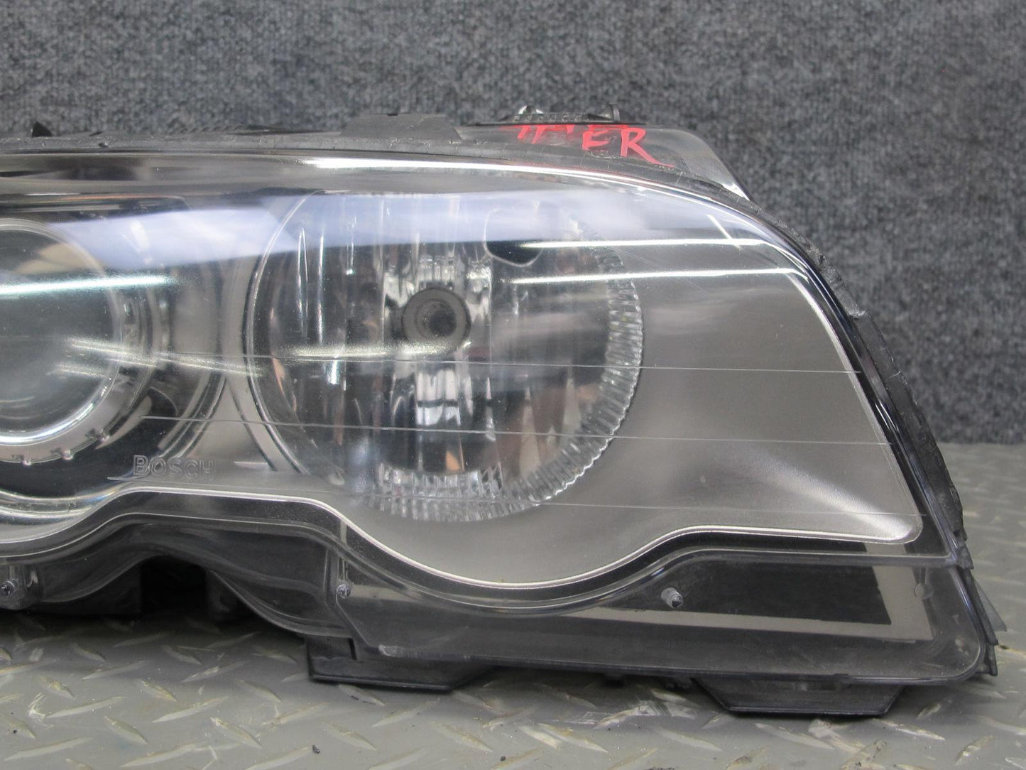 01-02 BMW E46 Coupe Convertible Set of 2 Front Xenon HID Headlight Lamp OEM
