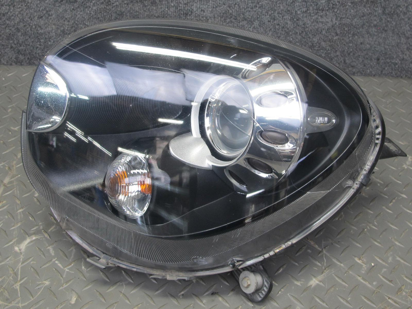 11-16 Mini R60 R61 Countryman Set of 2 Front Xenon Headlight Lamp w Ballast OEM