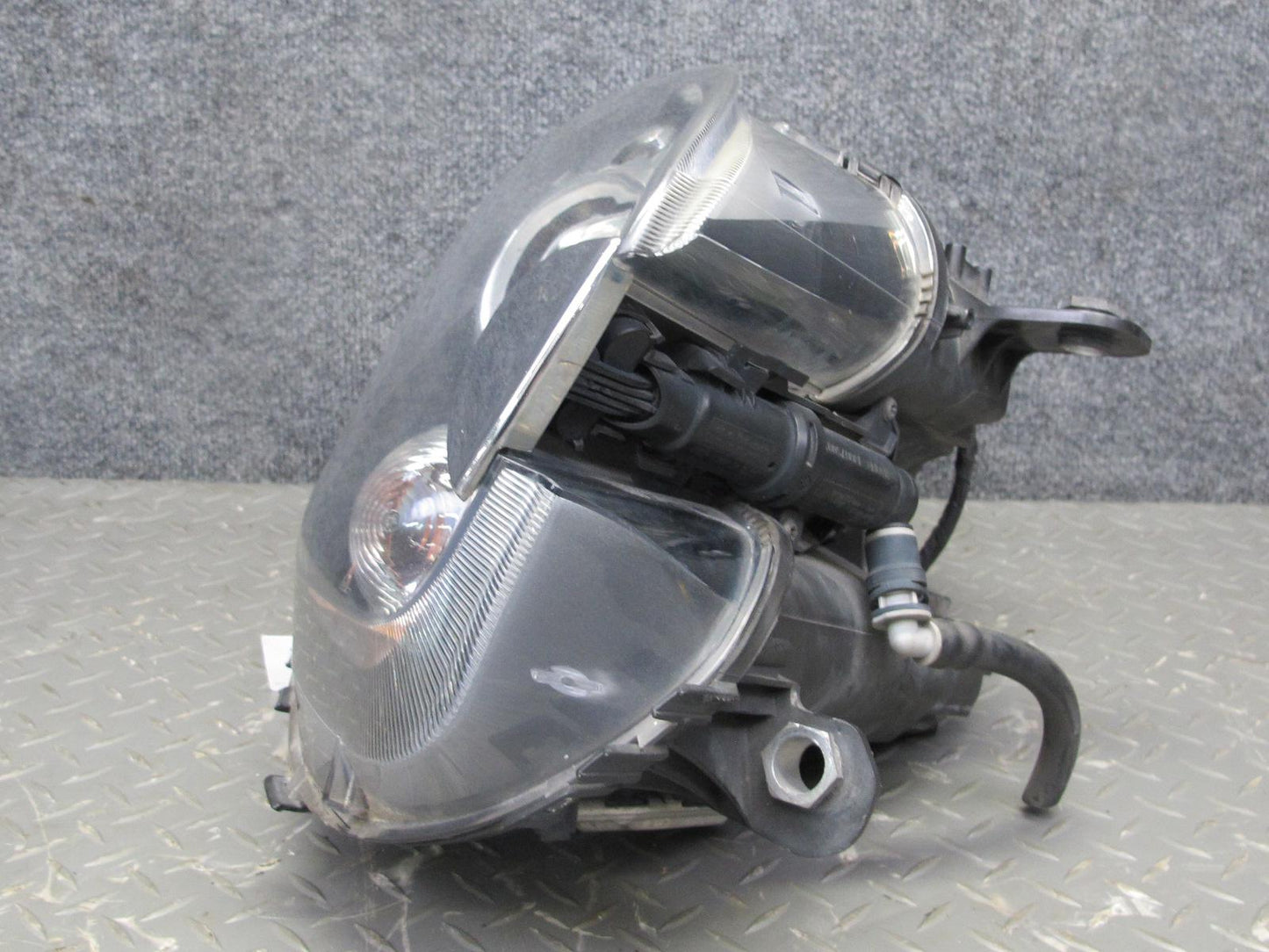 11-16 Mini R60 R61 Countryman Set of 2 Front Xenon Headlight Lamp w Ballast OEM
