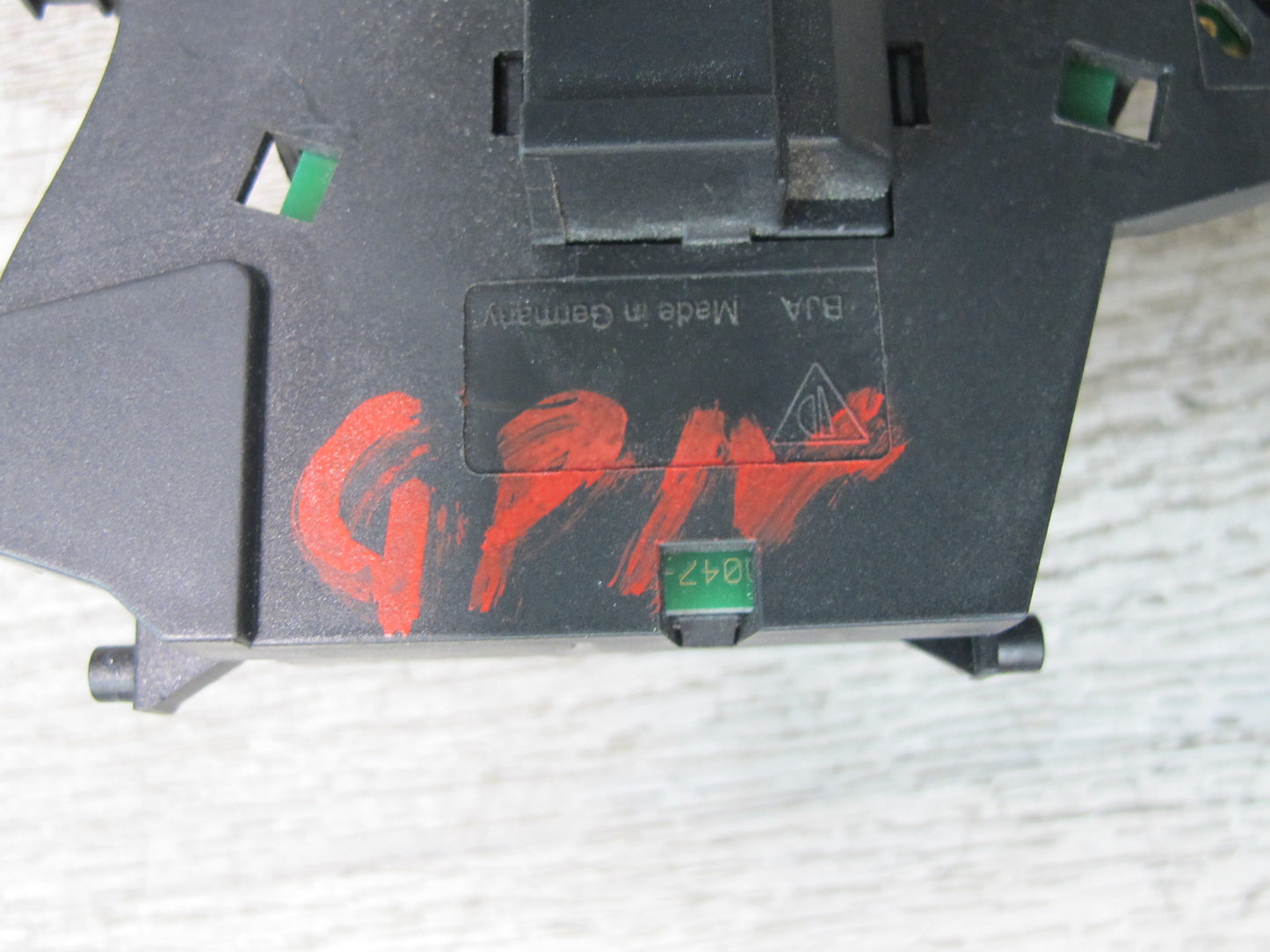 2005-2008 Porsche 911 997 Left Master Power Window Switch