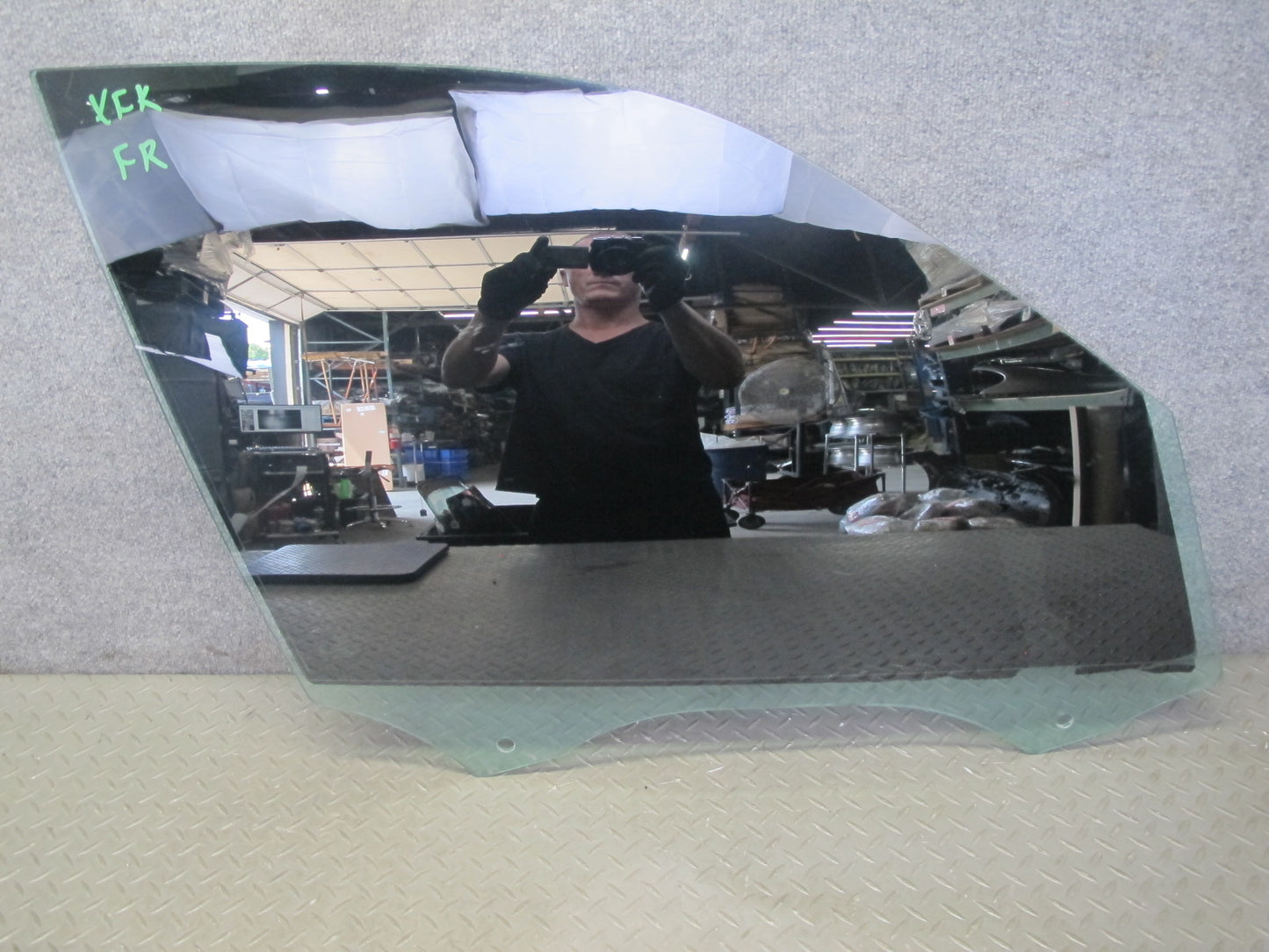 2014-2018 BMW F15 X5 Front Right Door Glass Window