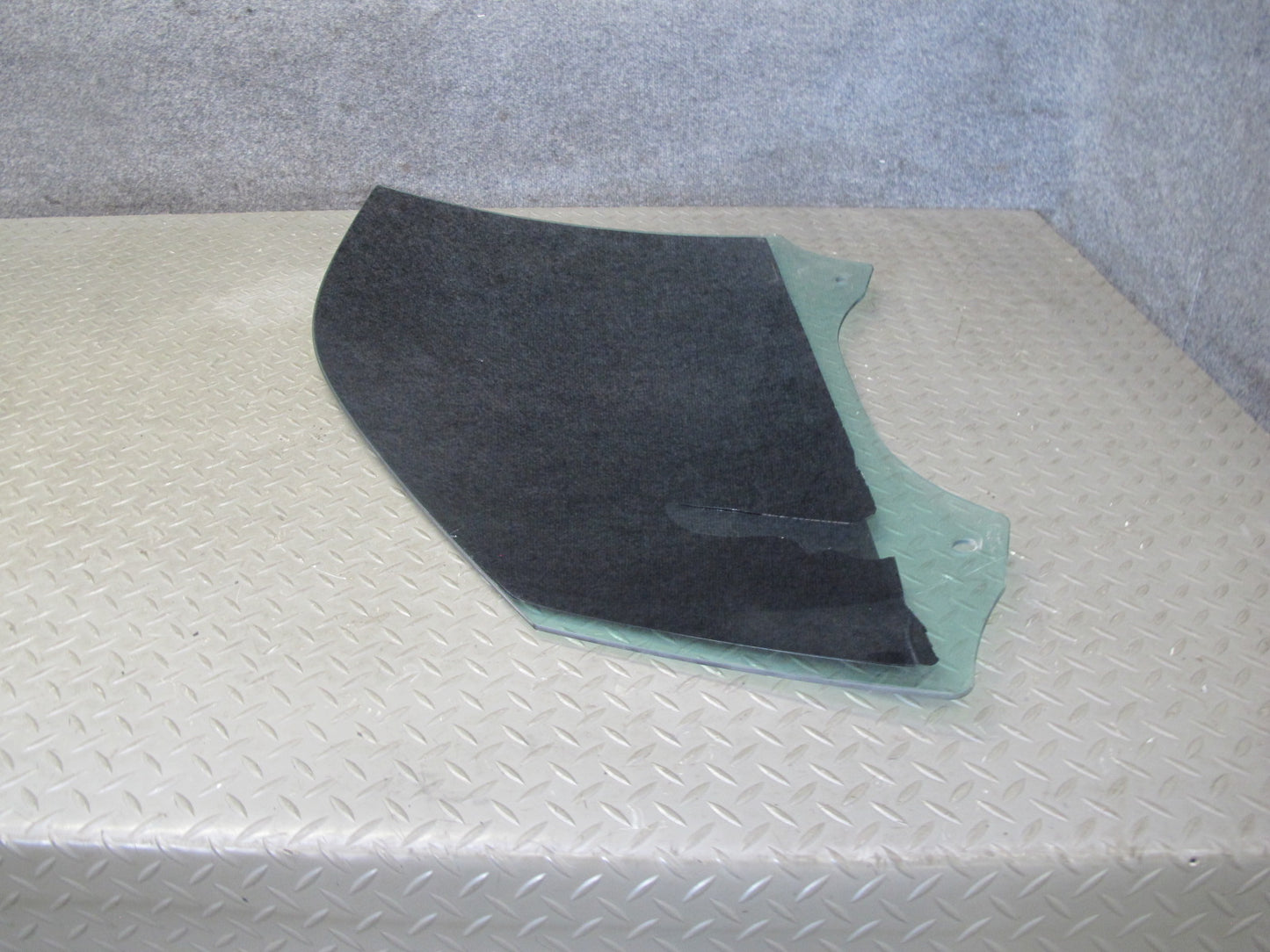 2014-2018 BMW F15 X5 Front Right Door Glass Window