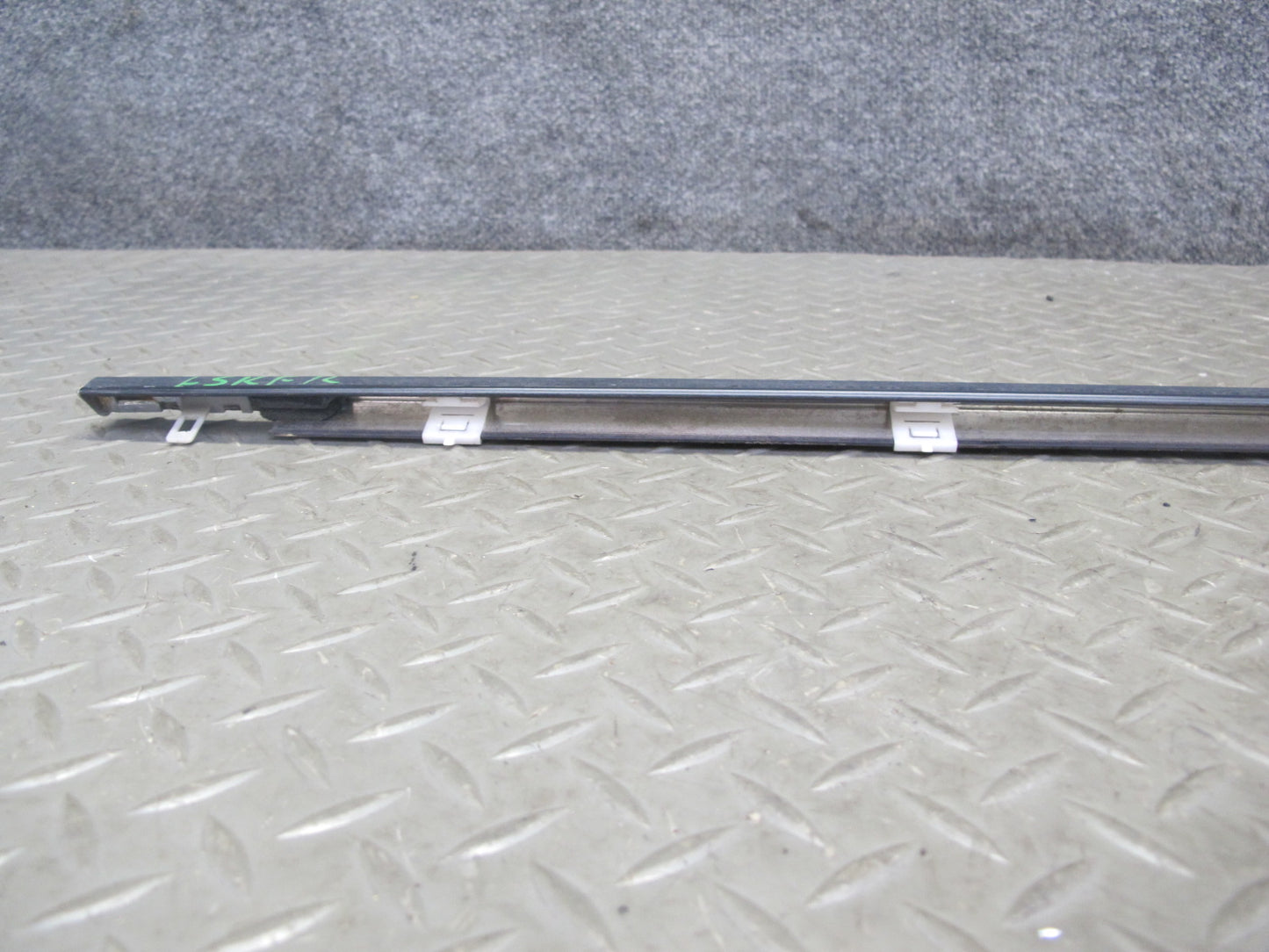 01-06 Lexus UCF30L LS430 Front Right Passenger Door Weatherstrip Molding OEM