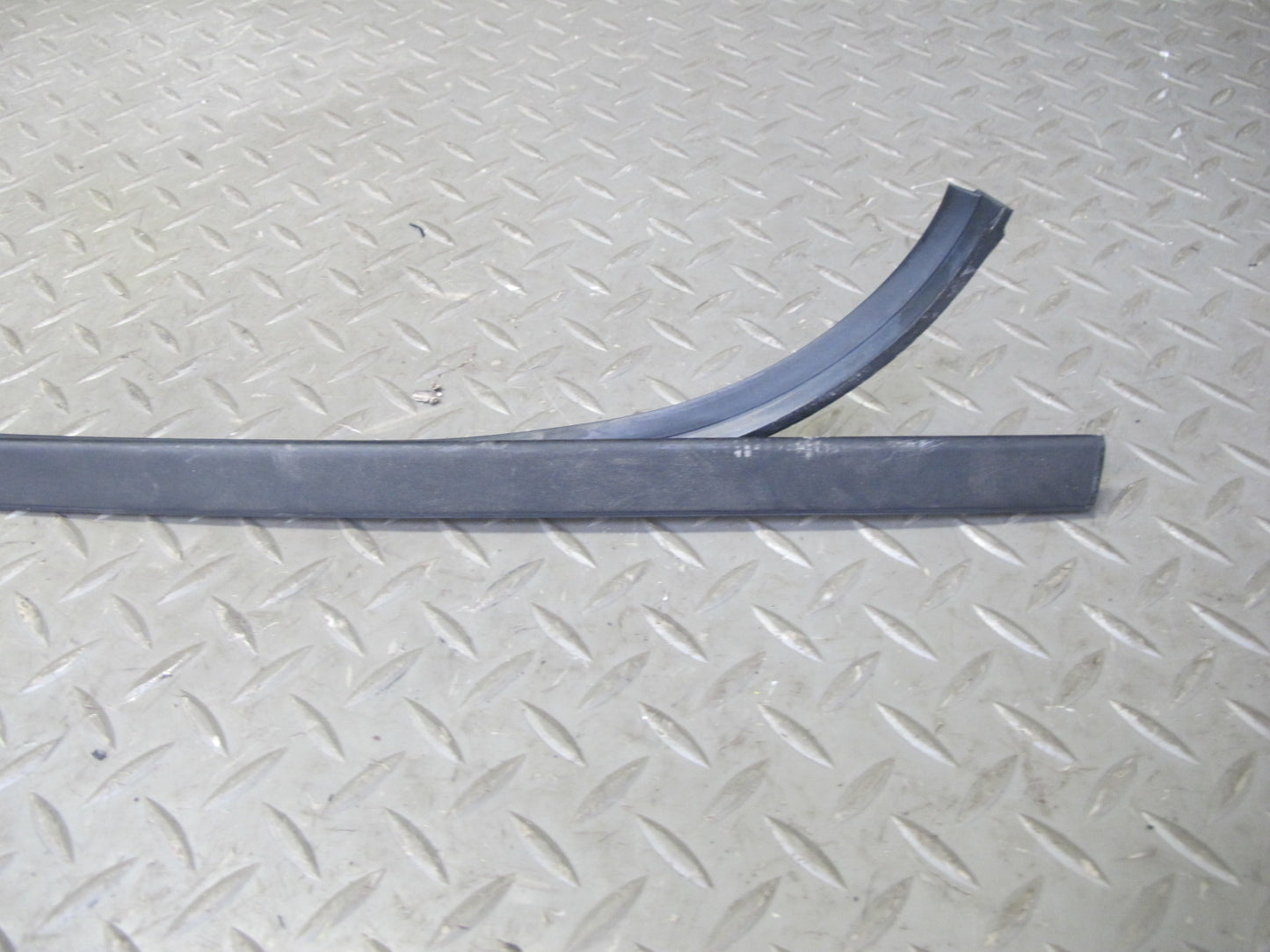 01-06 Lexus UCF30L LS430 Set of 2 Front Windshield A Pillar Trim Molding OEM
