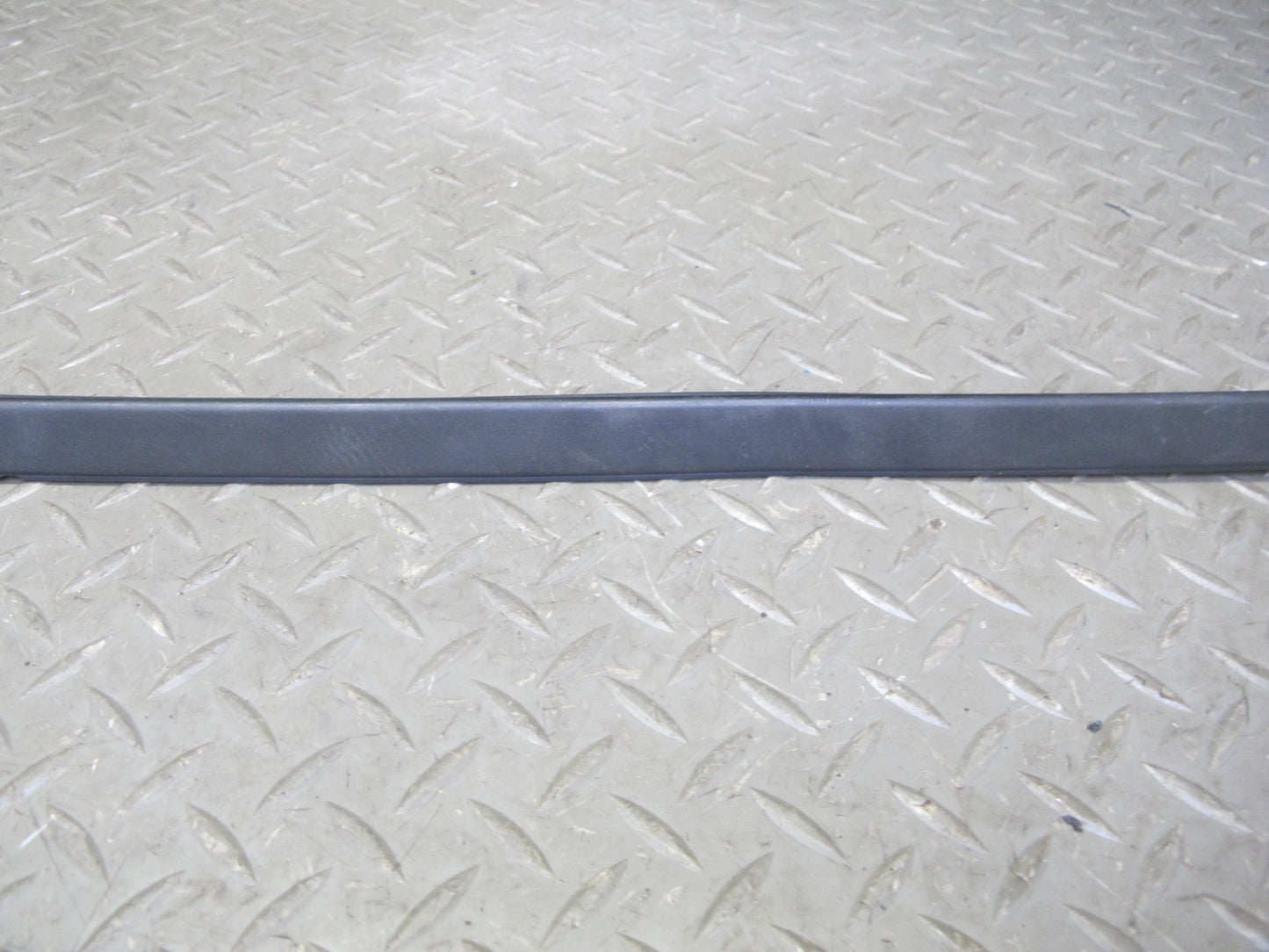 01-06 Lexus UCF30L LS430 Set of 2 Front Windshield A Pillar Trim Molding OEM