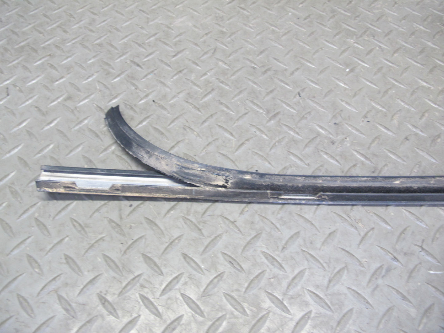 01-06 Lexus UCF30L LS430 Set of 2 Front Windshield A Pillar Trim Molding OEM