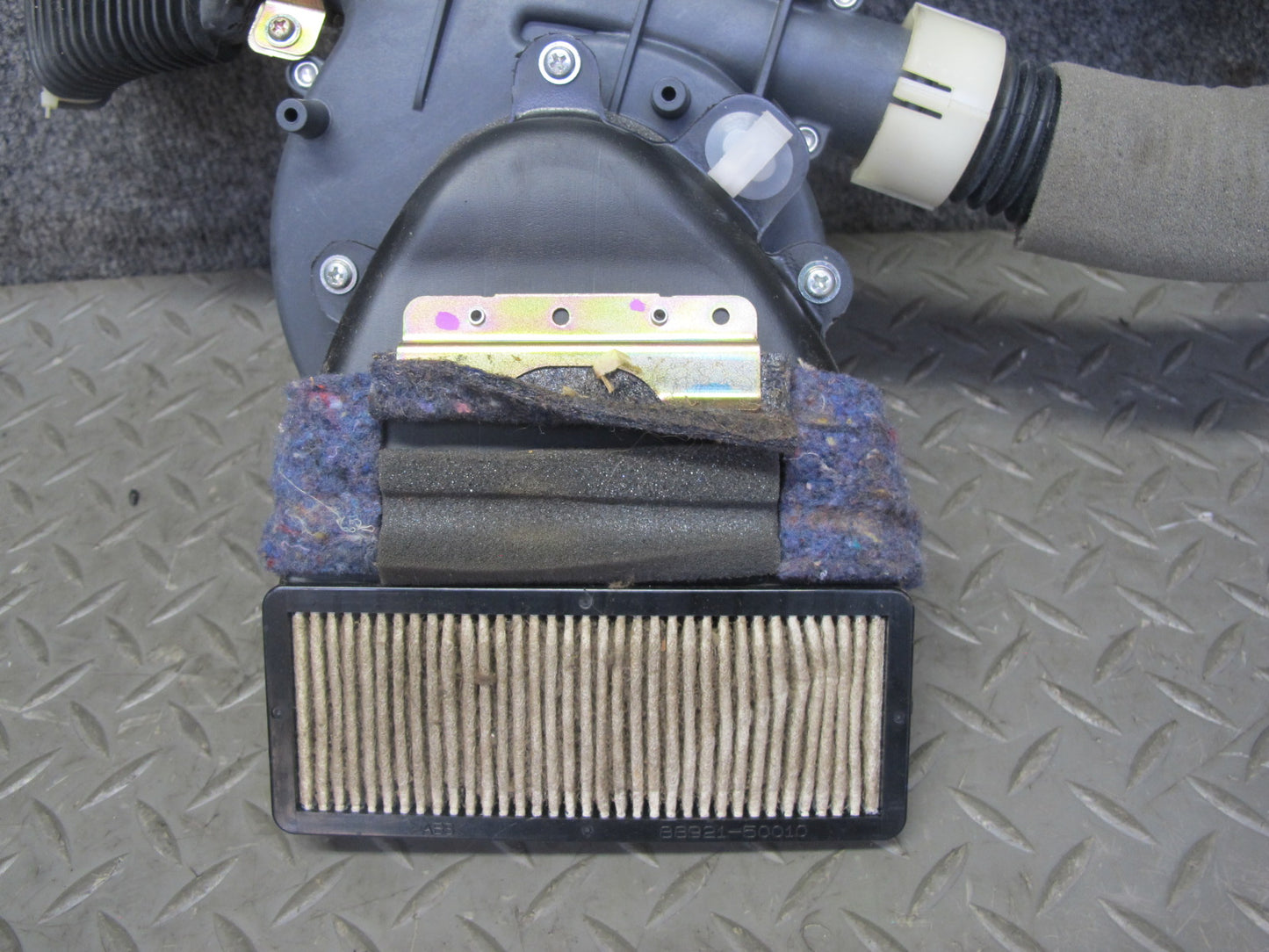 04-06 Lexus UCF30L LS430 Front Right Seat Vent Climate Control Blower OEM