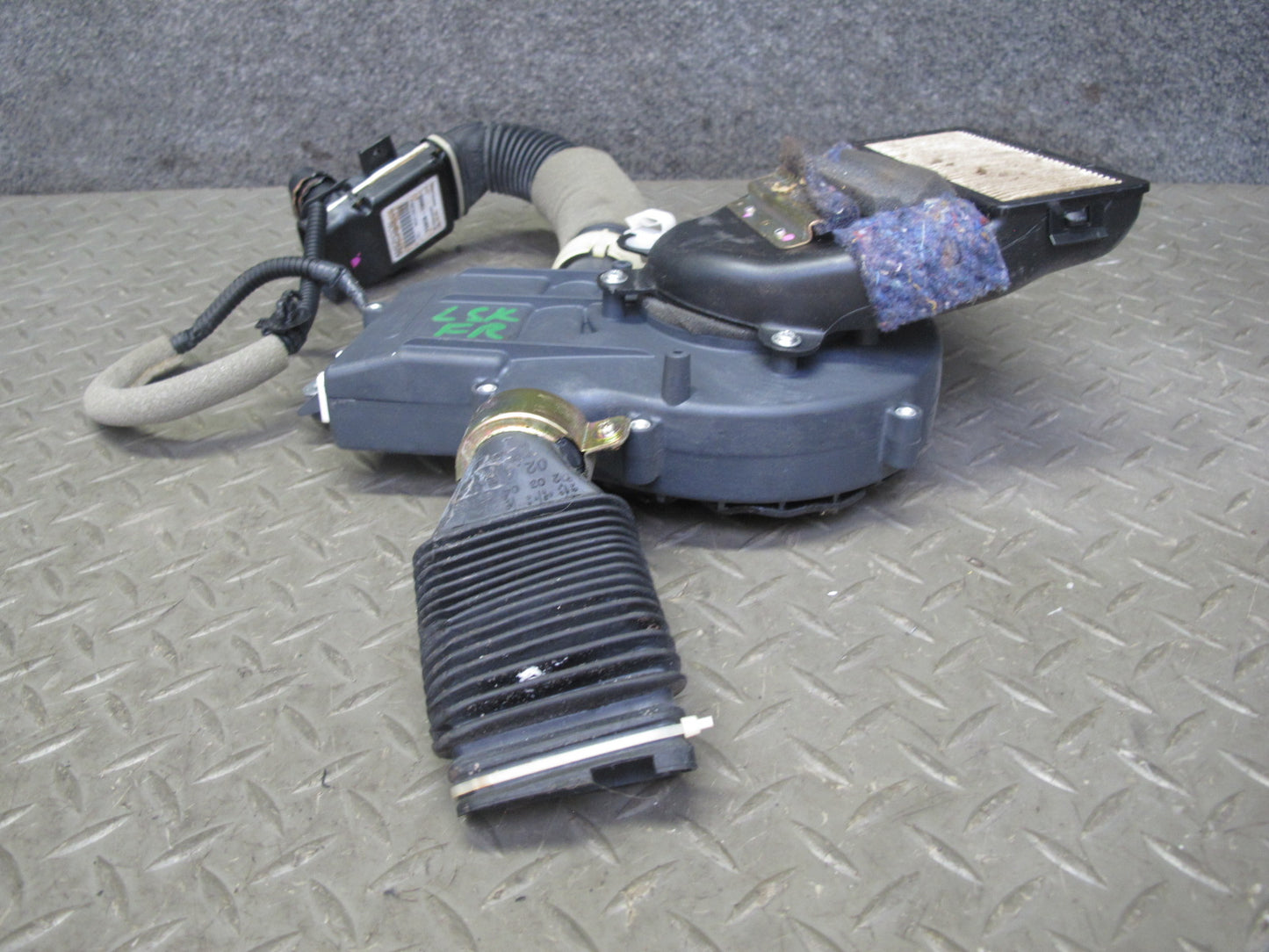 04-06 Lexus UCF30L LS430 Front Right Seat Vent Climate Control Blower OEM