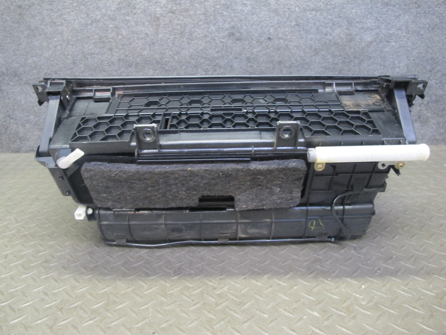 04-06 Lexus UCF30L LS430 Dash Glove Box Compartment Storage Black OEM