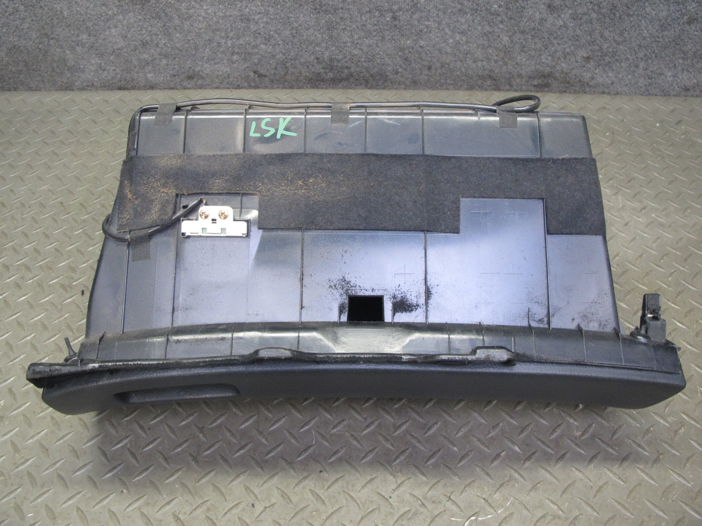 04-06 Lexus UCF30L LS430 Dash Glove Box Compartment Storage Black OEM