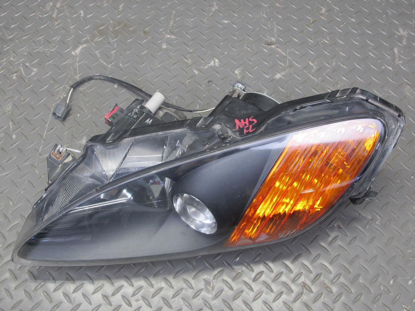 00-03 Honda S2000 Set of 2 Front Left & Right Xenon HID Headlight Lamp OEM