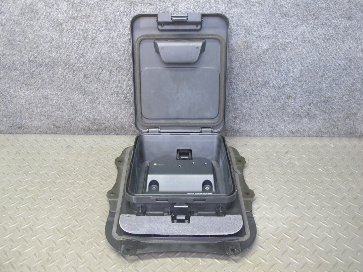 04-06 Lexus UCF30L LS430 Rear Seat Partition Trunk Storage Extension OEM