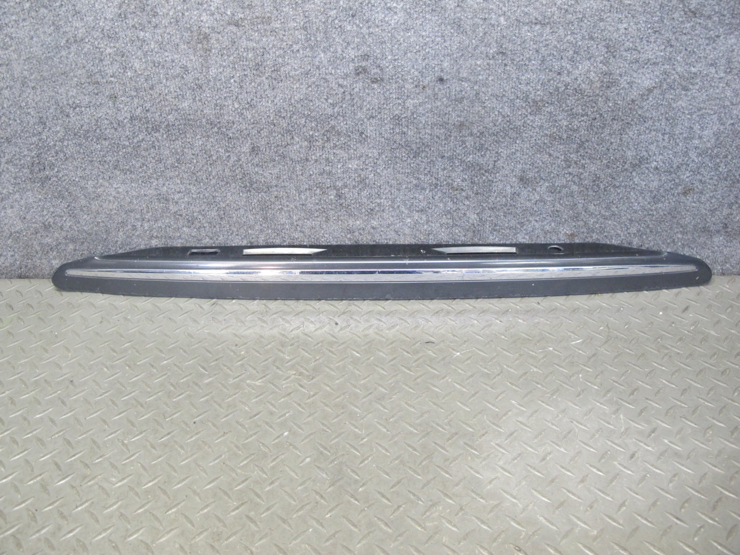 04-06 Lexus UCF30L LS430 Rear Trunk License Light Trim Molding Cover Panel OEM