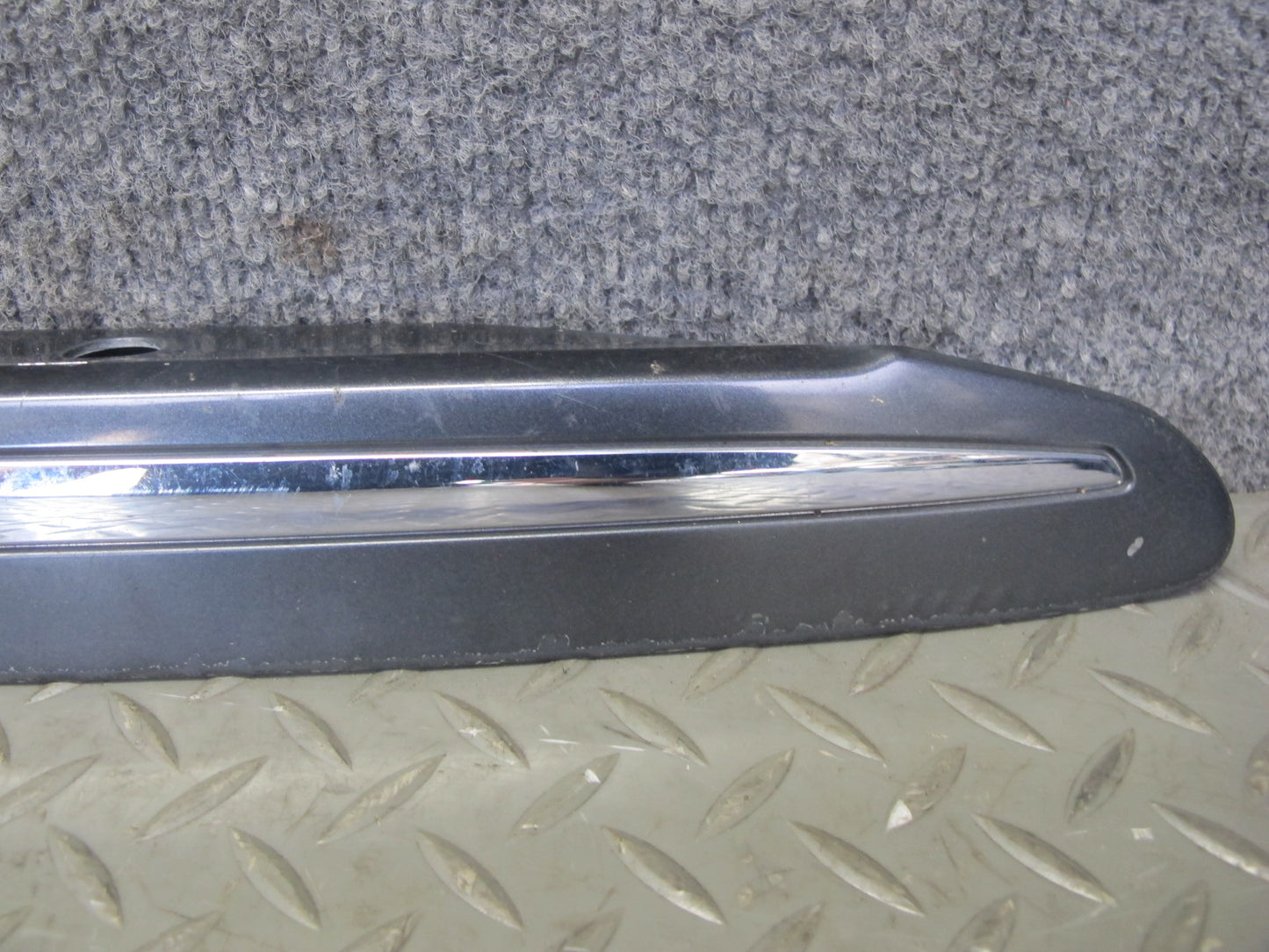 04-06 Lexus UCF30L LS430 Rear Trunk License Light Trim Molding Cover Panel OEM