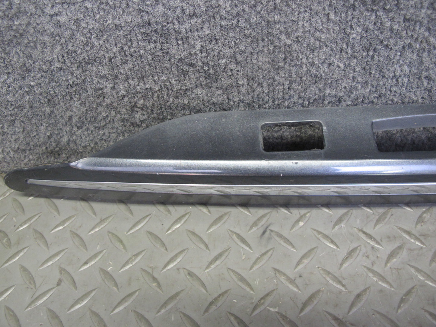 04-06 Lexus UCF30L LS430 Rear Trunk License Light Trim Molding Cover Panel OEM
