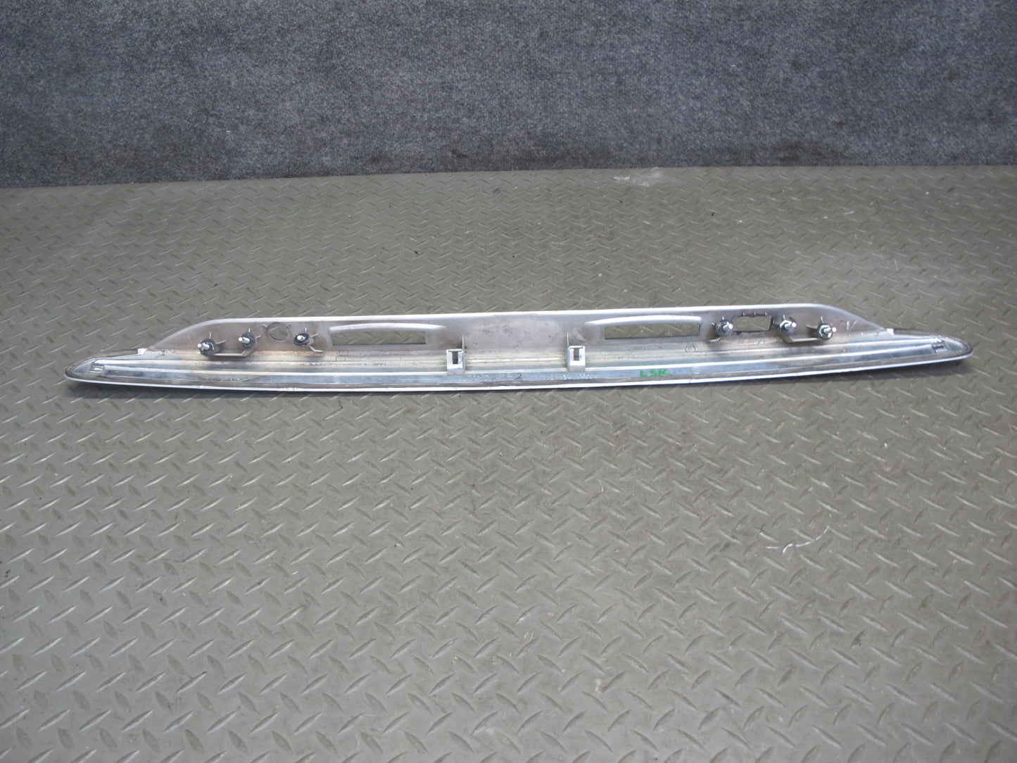 04-06 Lexus UCF30L LS430 Rear Trunk License Light Trim Molding Cover Panel OEM
