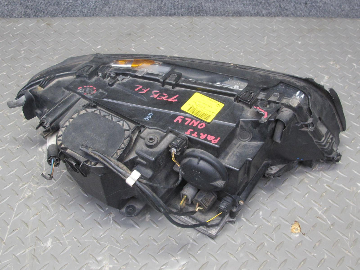04-06 BMW E46 Coupe Convert Left AKL BI Xenon HID Adaptive Headlight Lamp OEM