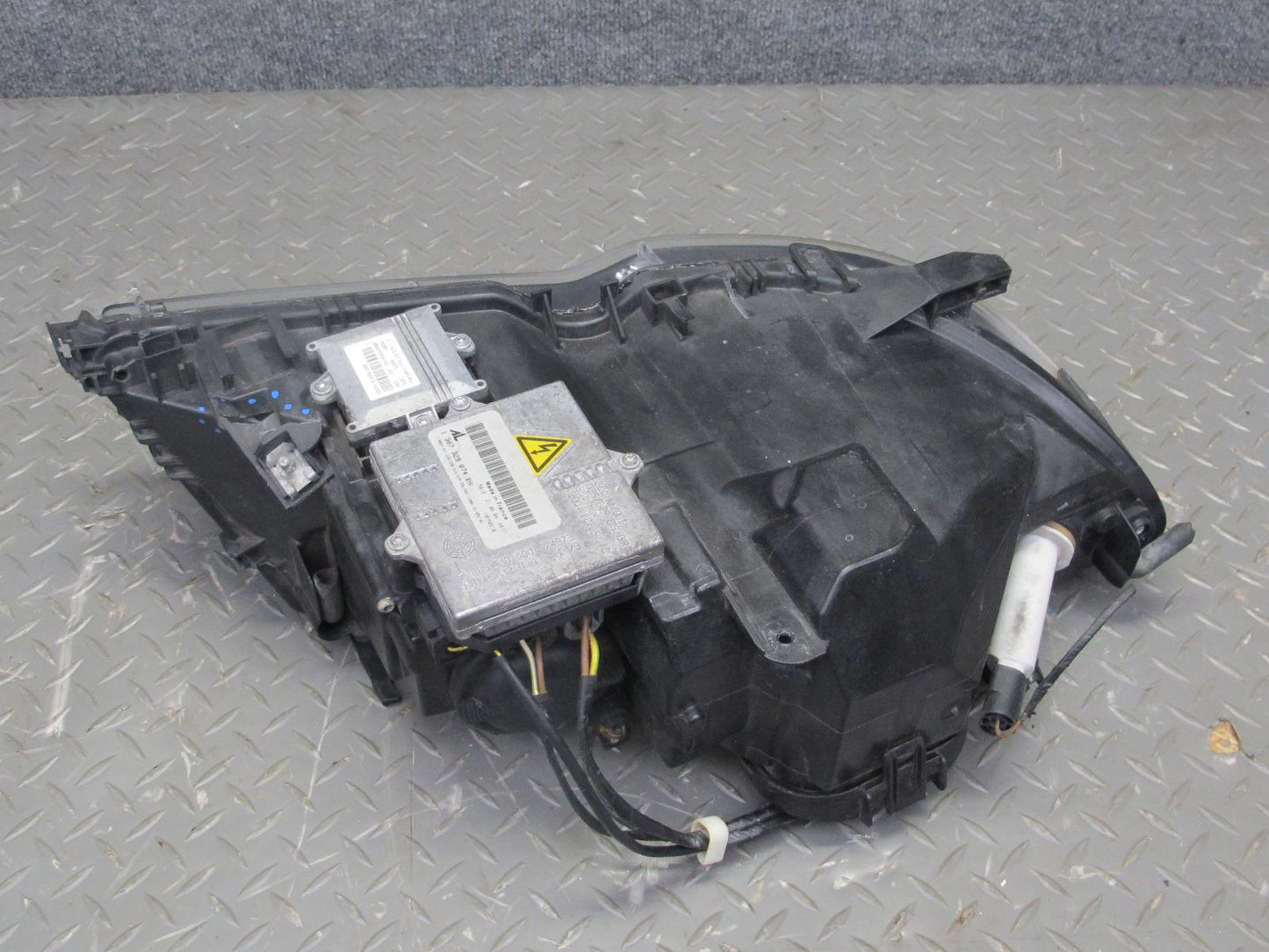 04-06 BMW E46 Coupe Convert Left AKL BI Xenon HID Adaptive Headlight Lamp OEM