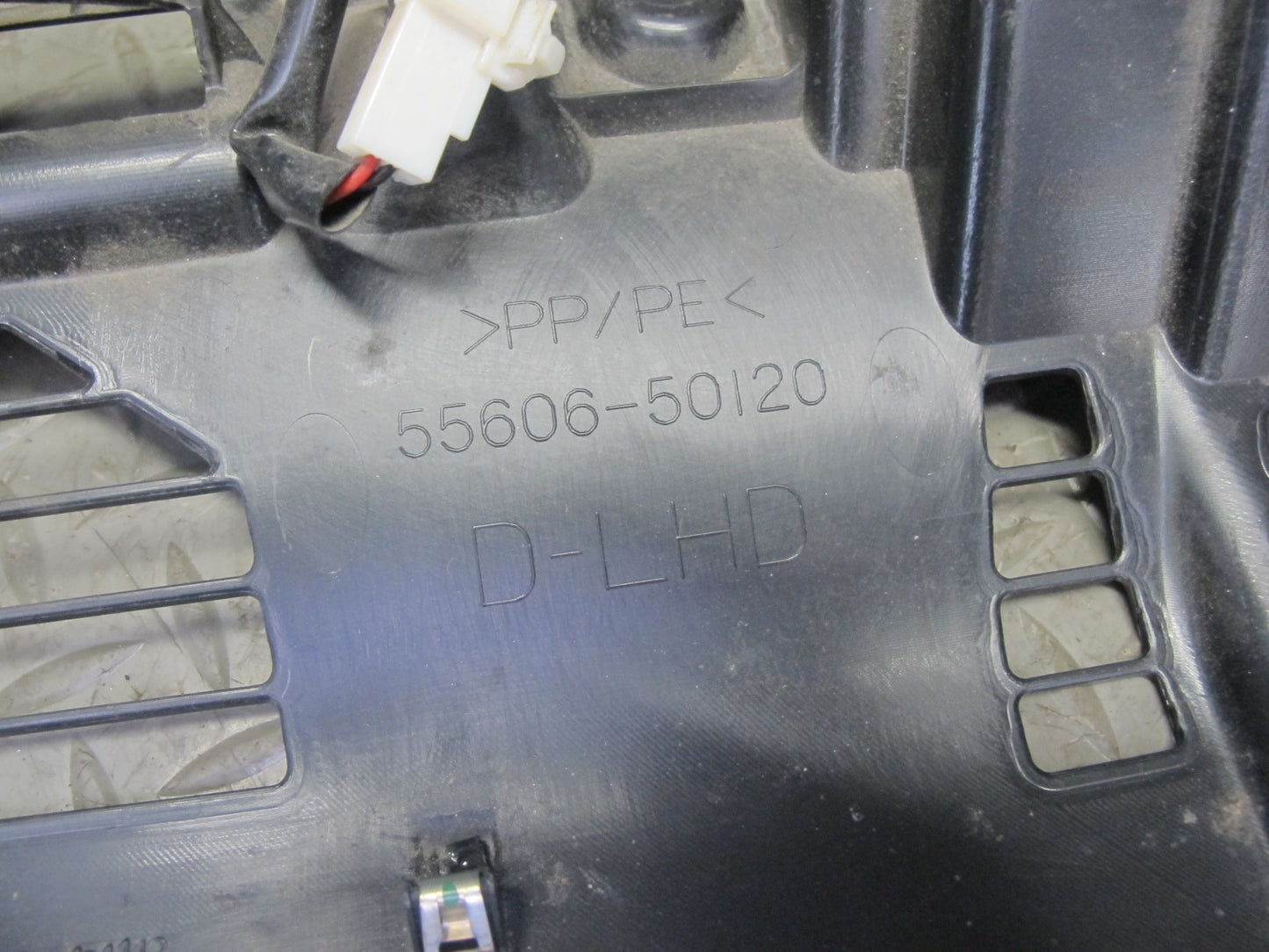 04-06 Lexus UCF30L LS430 Dash Left Lower Knee Trim Cover Panel OEM