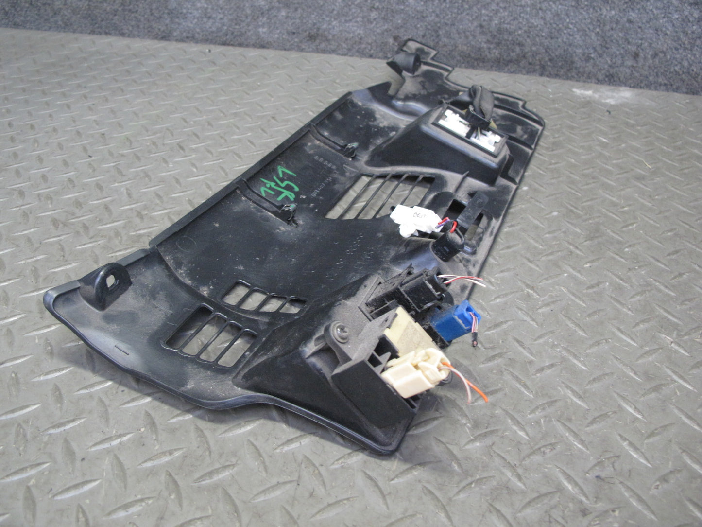04-06 Lexus UCF30L LS430 Dash Left Lower Knee Trim Cover Panel OEM