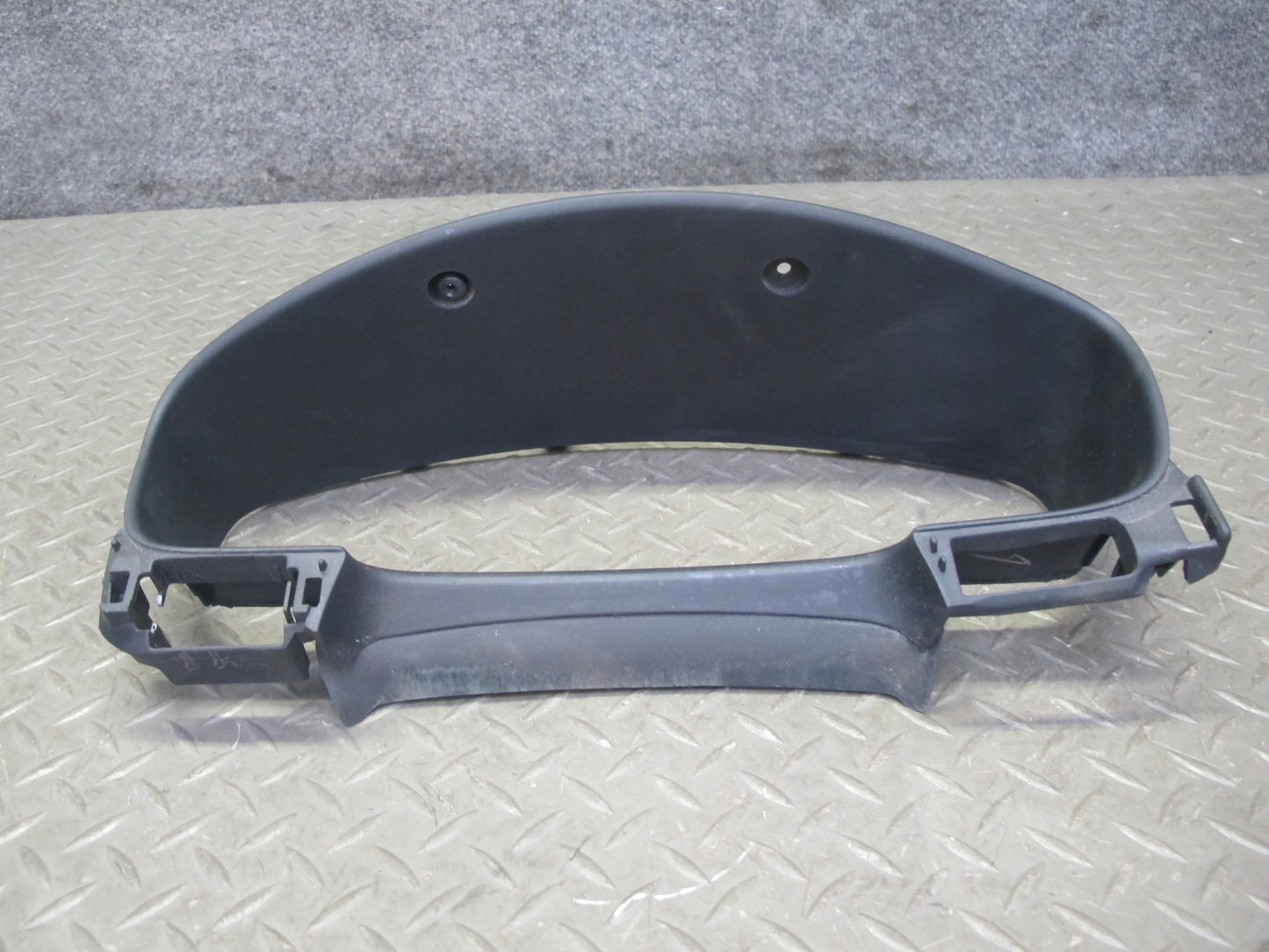 01-06 Lexus UCF30L LS430 Dash Instrument Cluster Speedometer Trim Bezel OEM