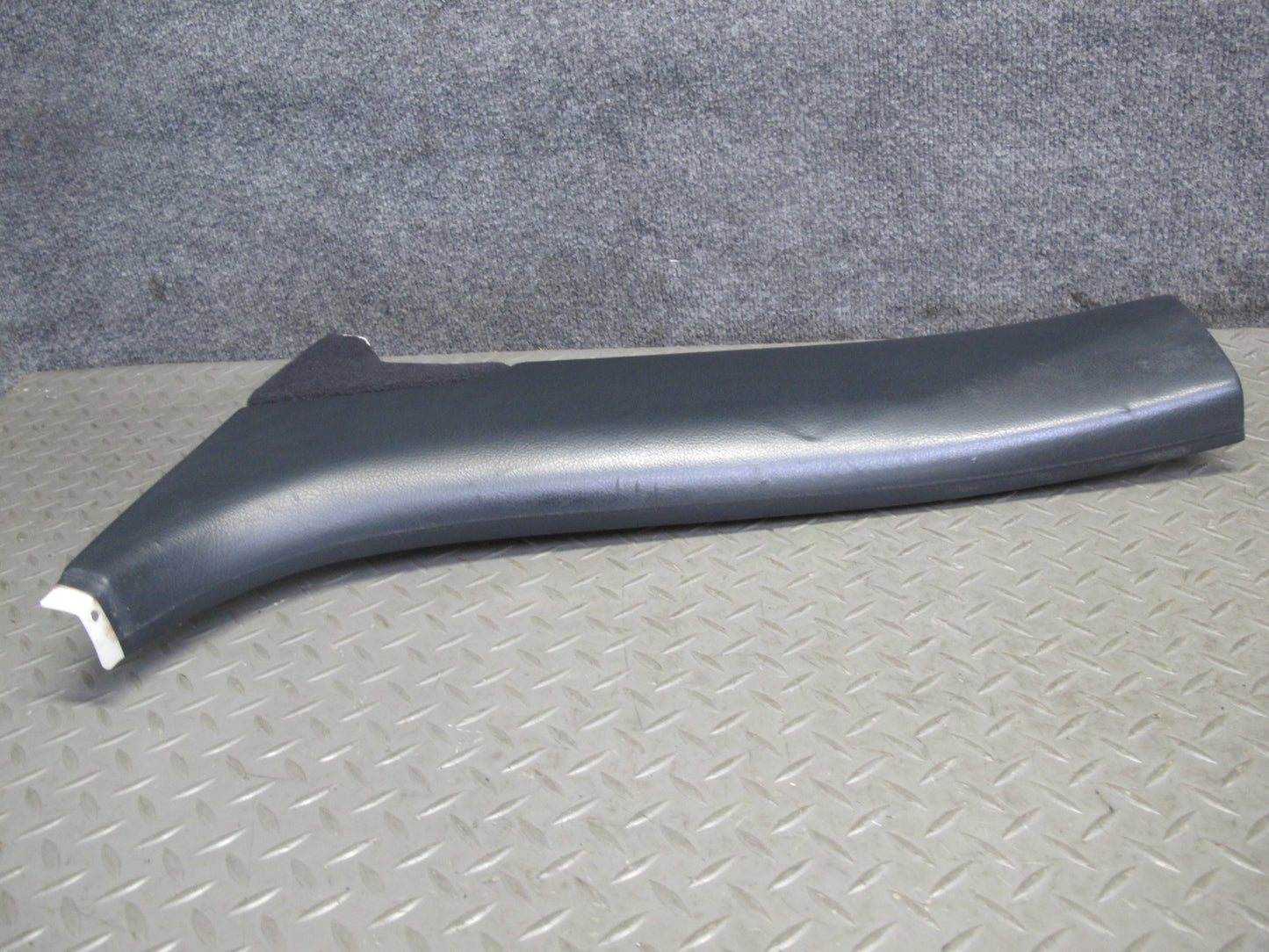 04-06 Lexus UCF30L LS430 Left & Right Lower Center B Pillar Trim Cover Panel OEM