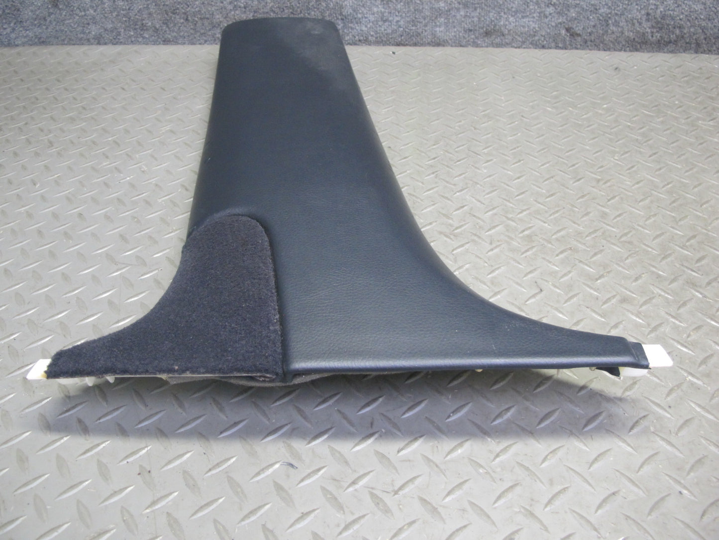04-06 Lexus UCF30L LS430 Left & Right Lower Center B Pillar Trim Cover Panel OEM