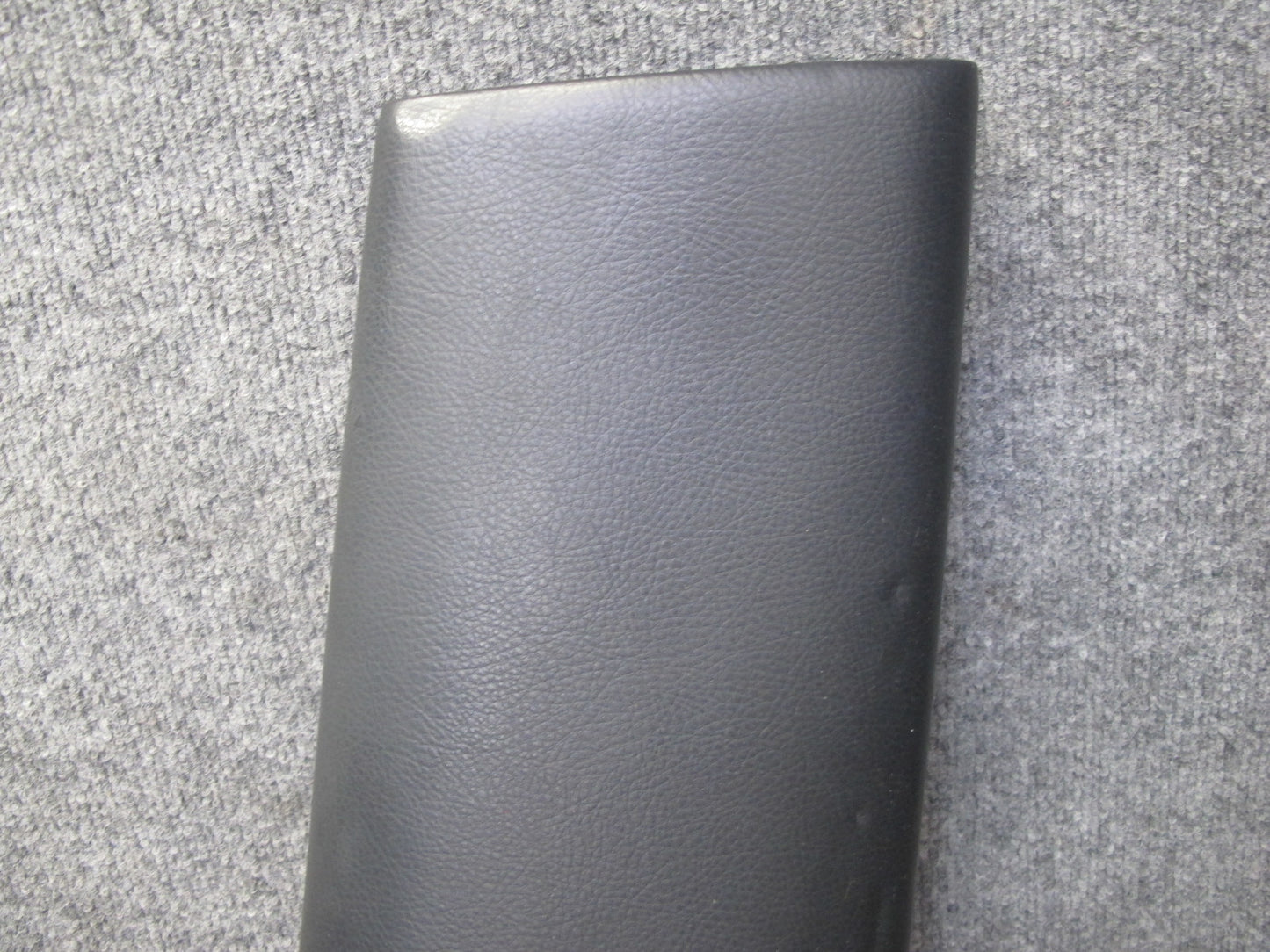 04-06 Lexus UCF30L LS430 Left & Right Lower Center B Pillar Trim Cover Panel OEM